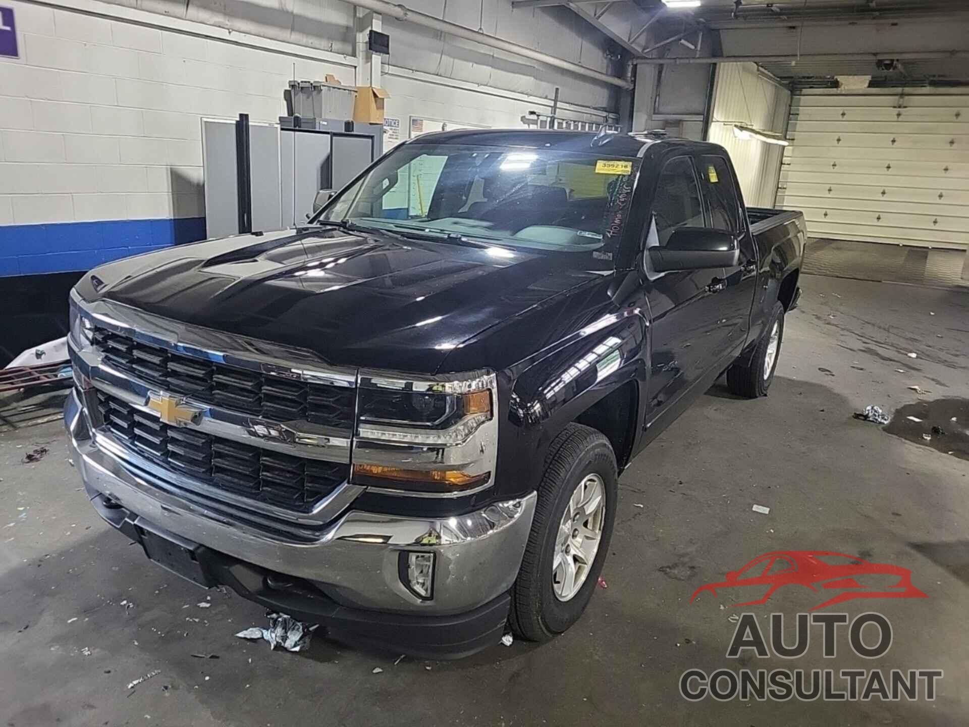 CHEVROLET SILVERADO 2018 - 1GCVKREC5JZ371241