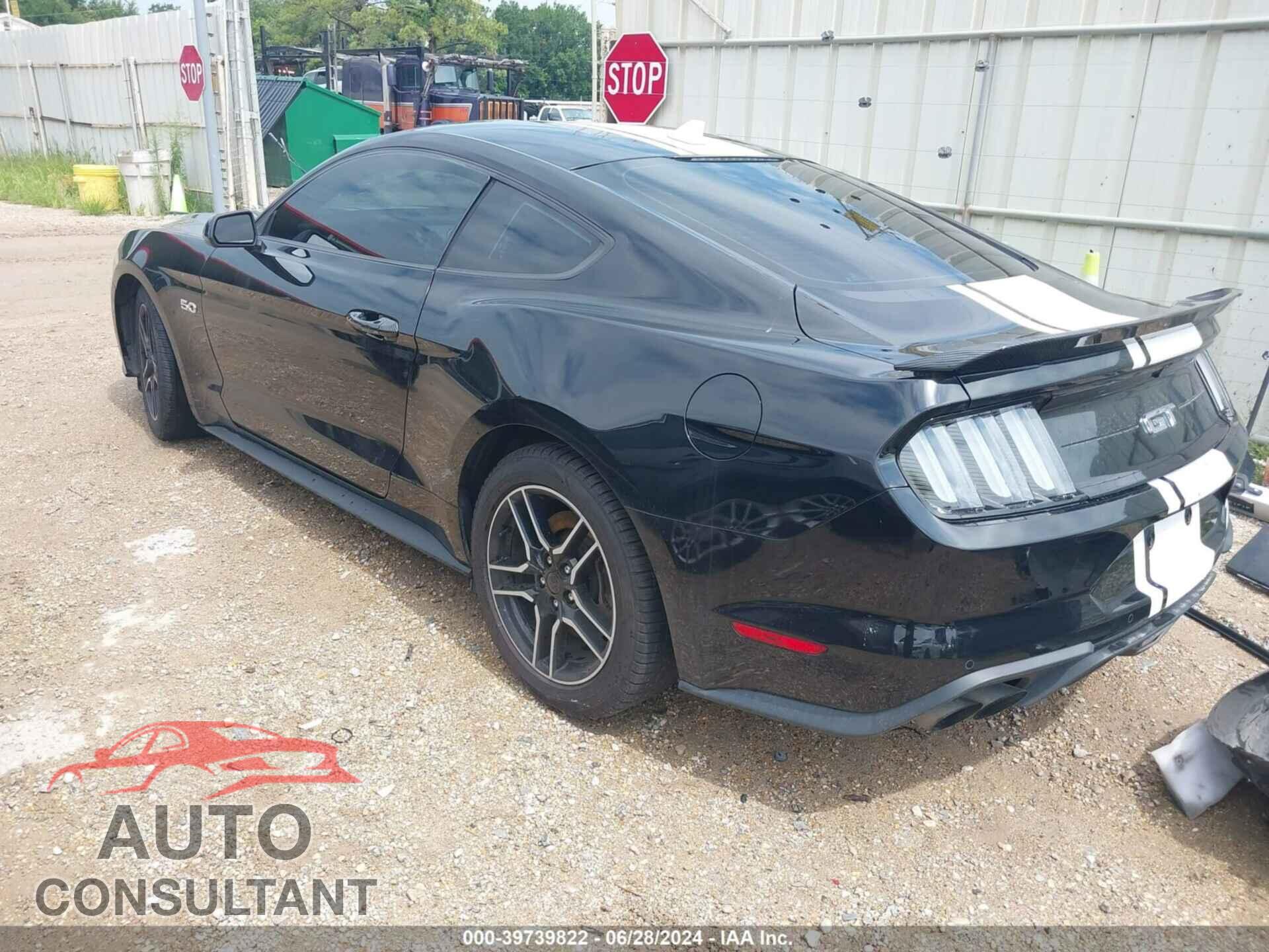 FORD MUSTANG 2021 - 1FA6P8CF8M5124035