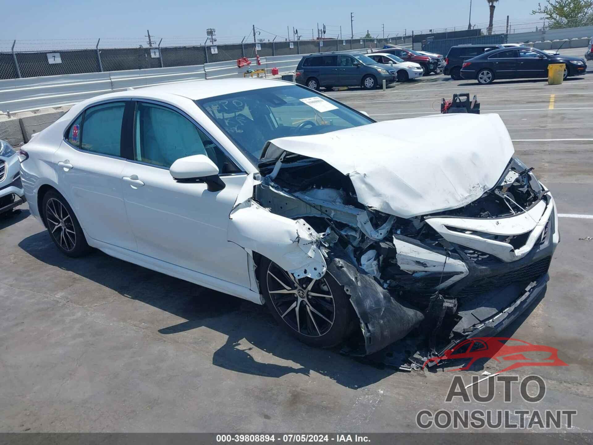 TOYOTA CAMRY 2021 - 4T1T11AK9MU583498
