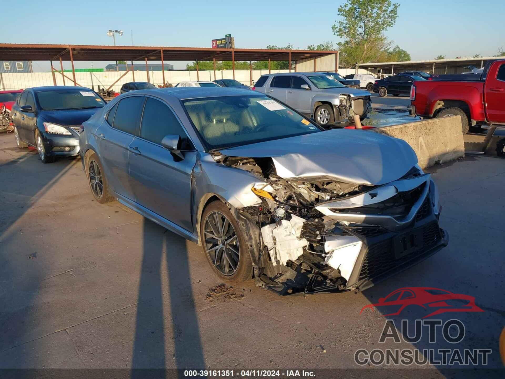 TOYOTA CAMRY 2022 - 4T1G31AK9NU570408