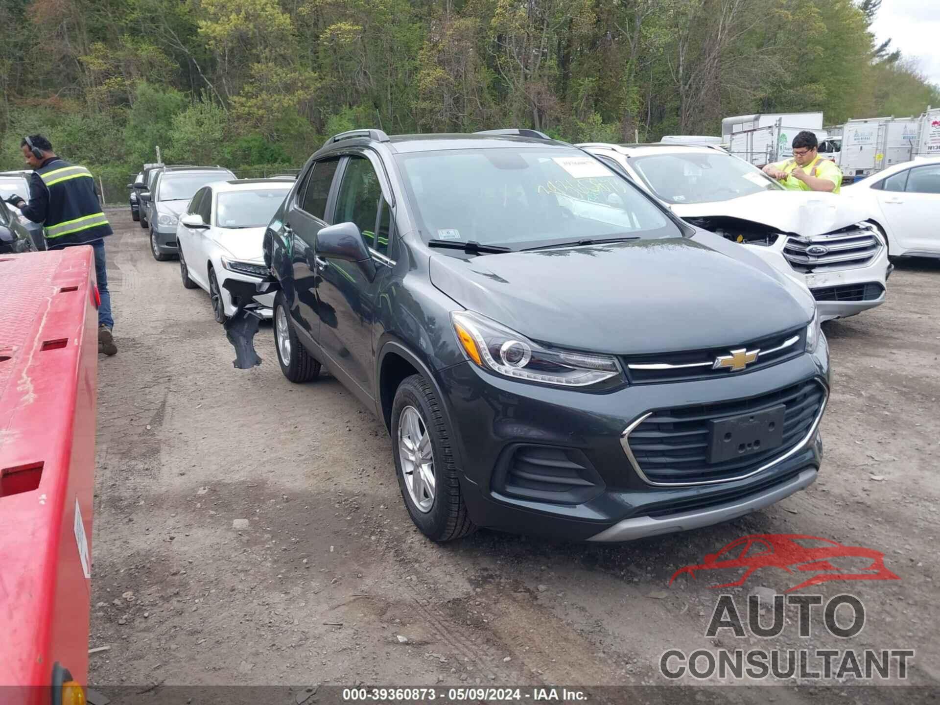 CHEVROLET TRAX 2018 - KL7CJPSB5JB701671