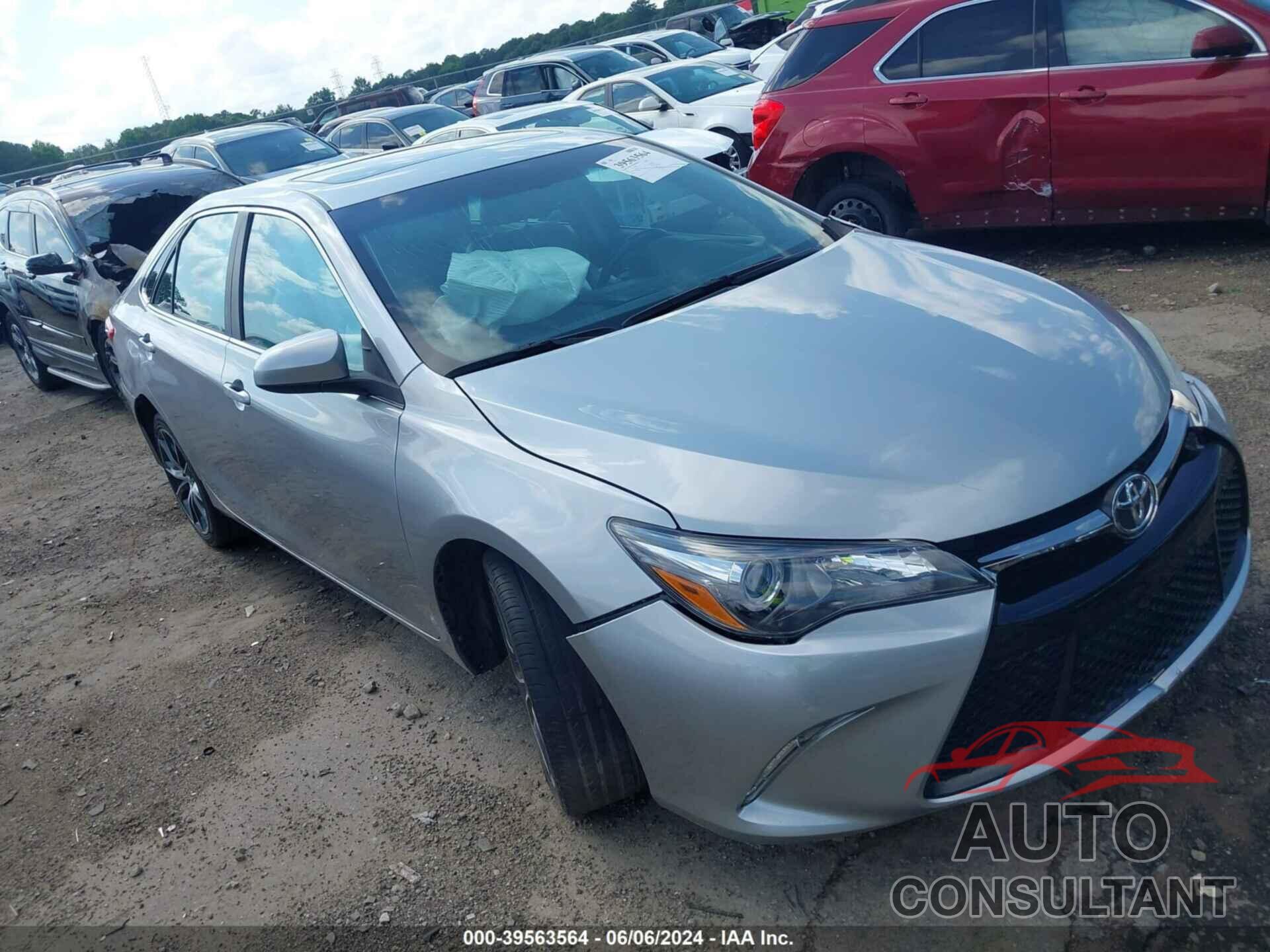 TOYOTA CAMRY 2016 - 4T1BF1FK3GU529849