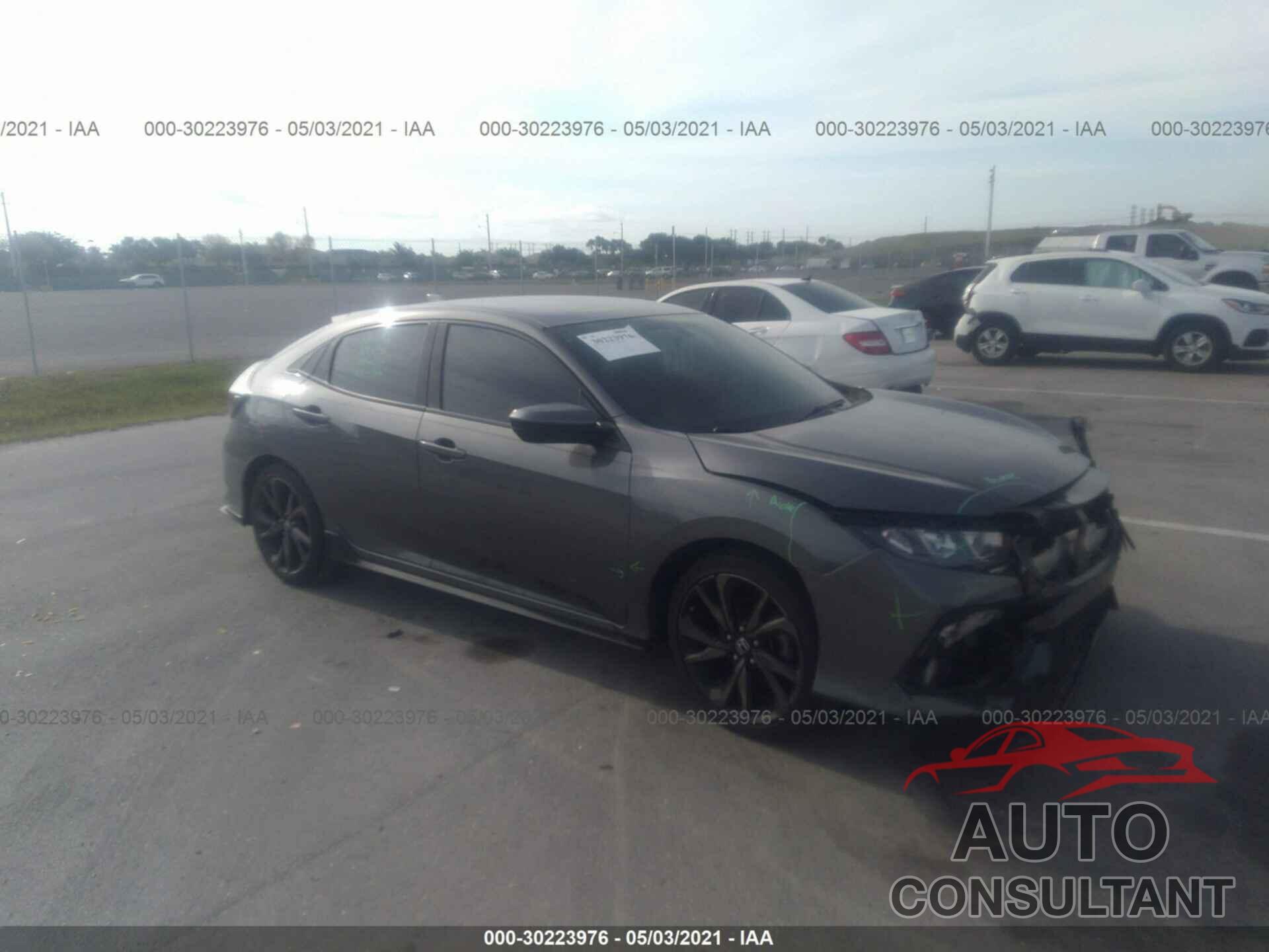 HONDA CIVIC HATCHBACK 2018 - SHHFK7H49JU200171