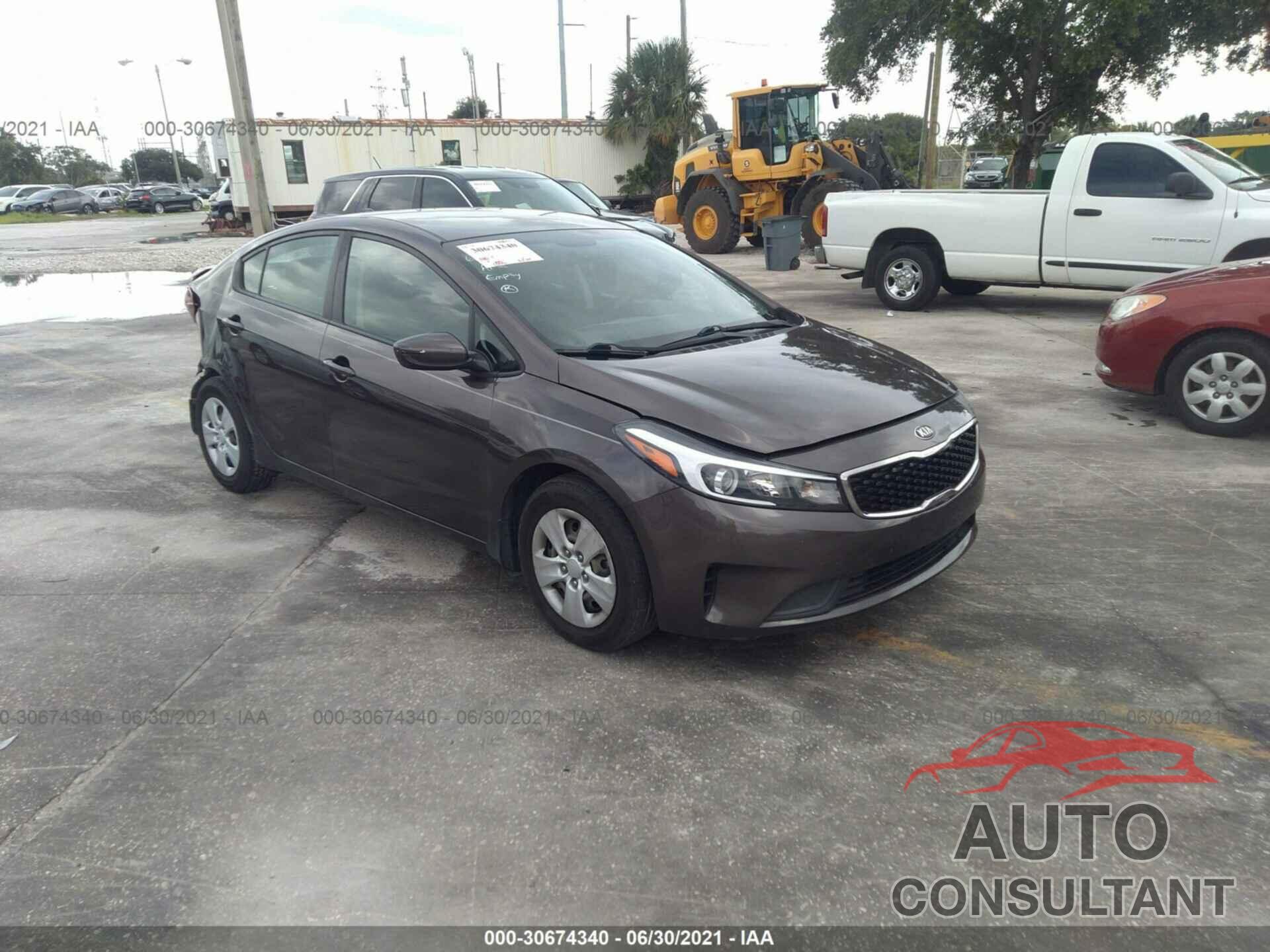 KIA FORTE 2017 - 3KPFK4A76HE156487