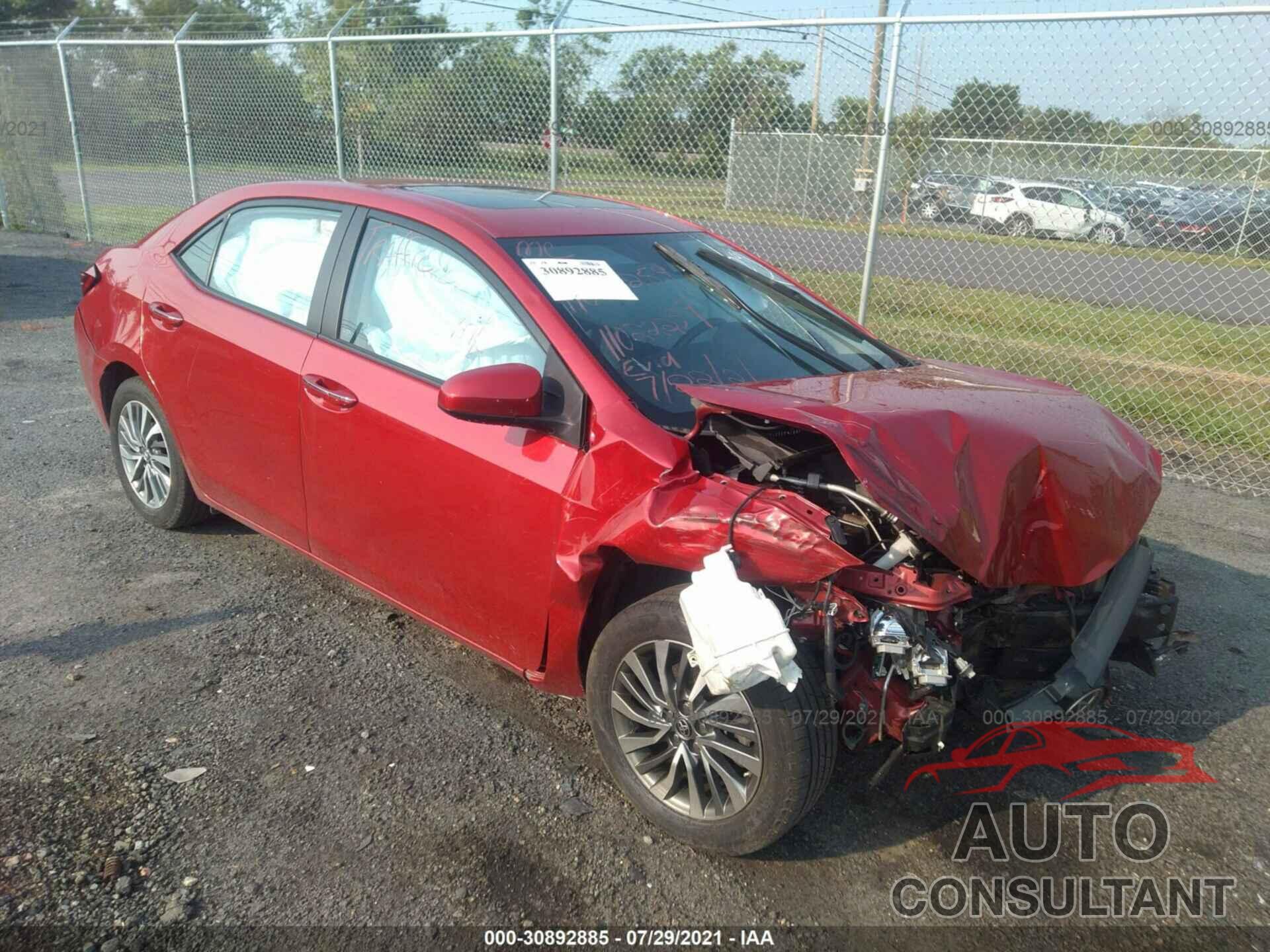 TOYOTA COROLLA 2018 - 2T1BURHE8JC002653