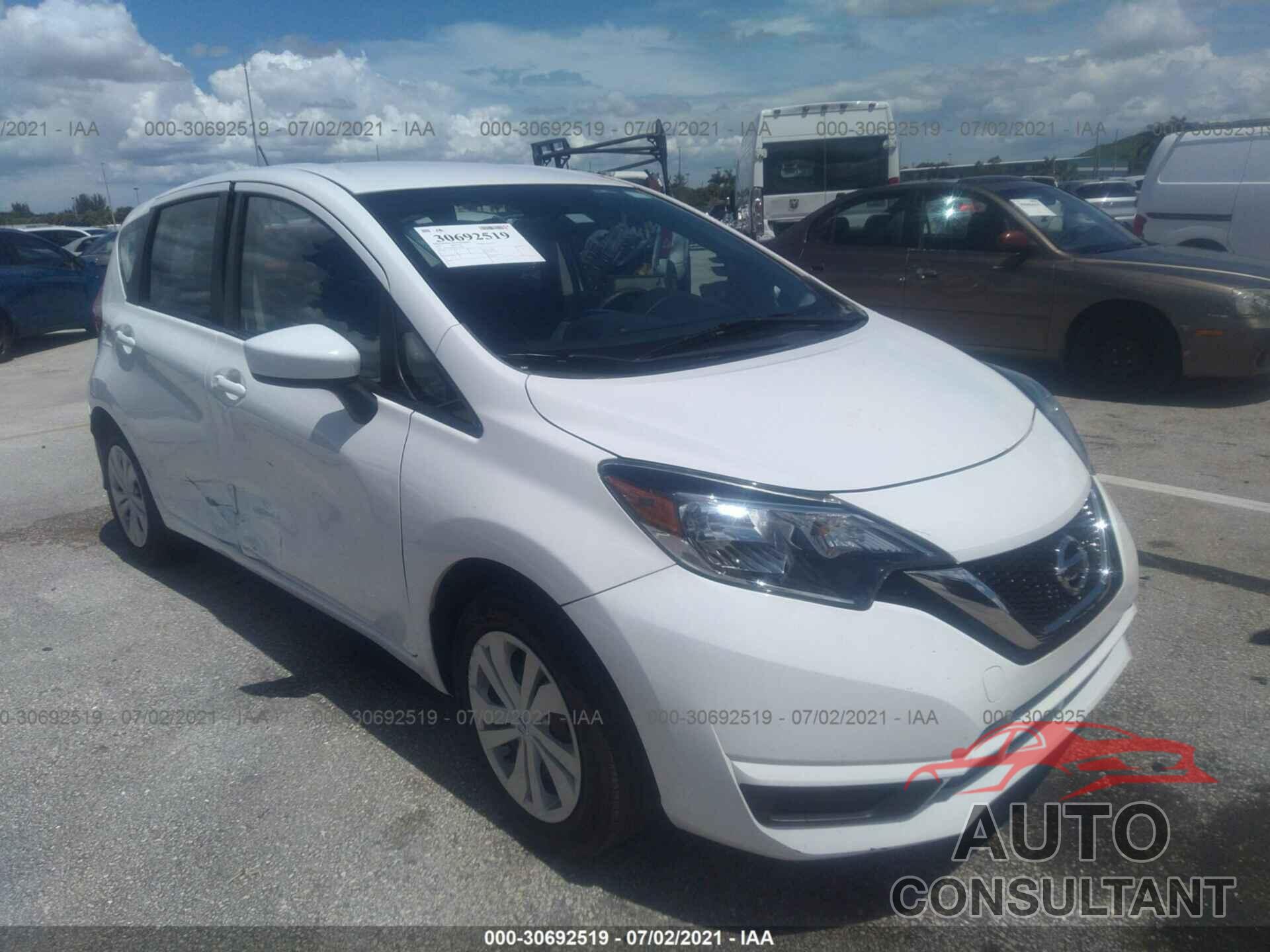 NISSAN VERSA NOTE 2017 - 3N1CE2CPXHL352037