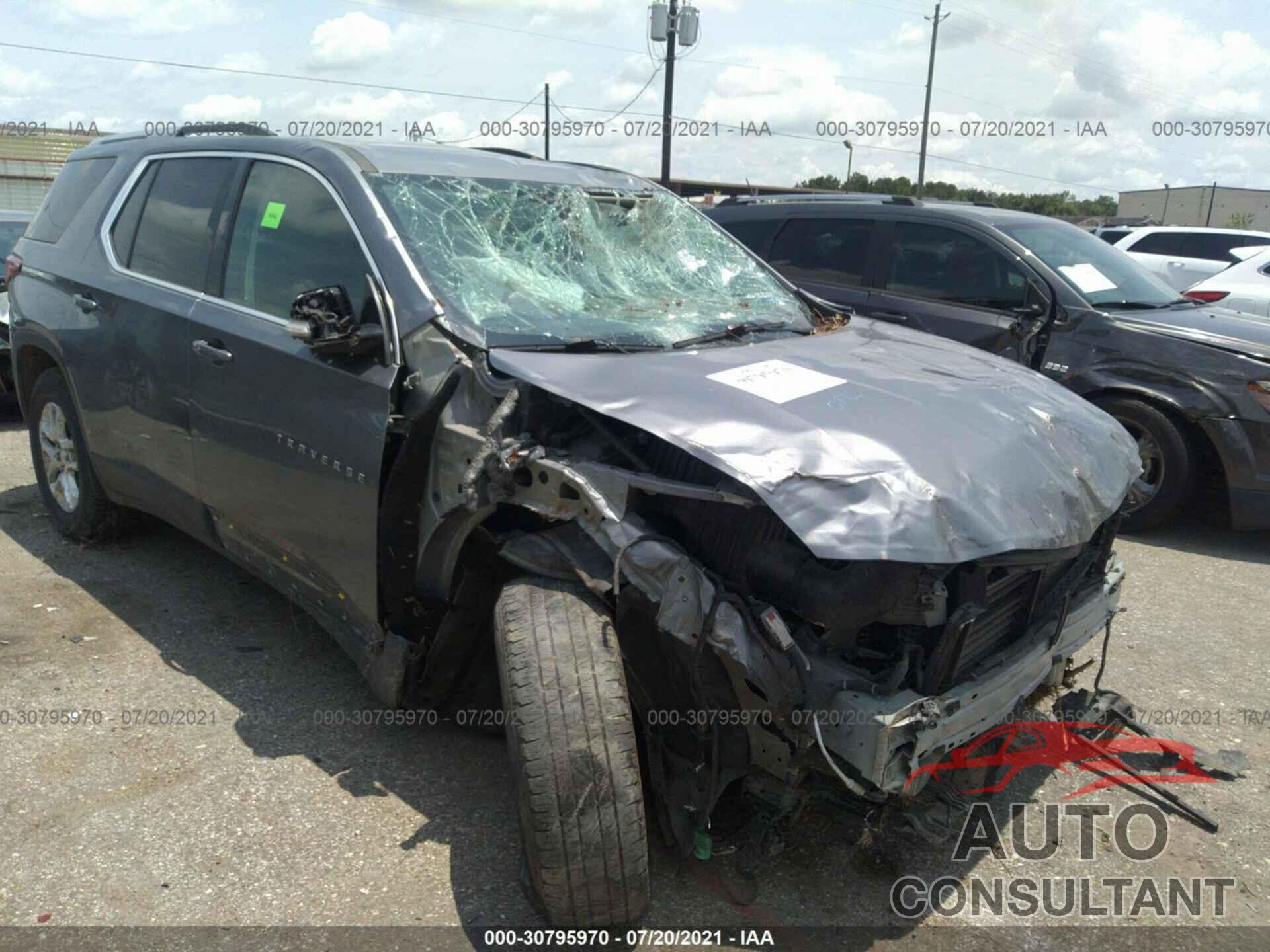 CHEVROLET TRAVERSE 2018 - 1GNERGKW6JJ275428