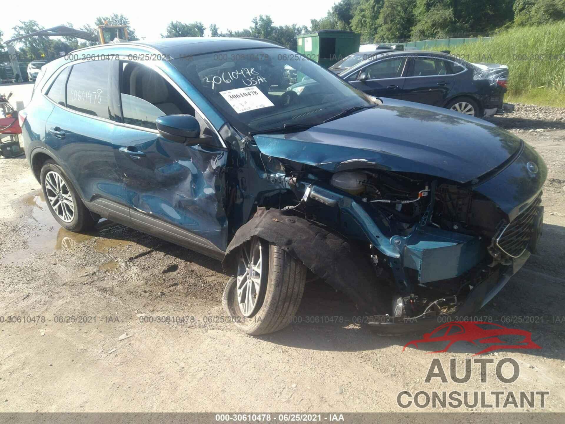 FORD ESCAPE 2020 - 1FMCU9H68LUA94717