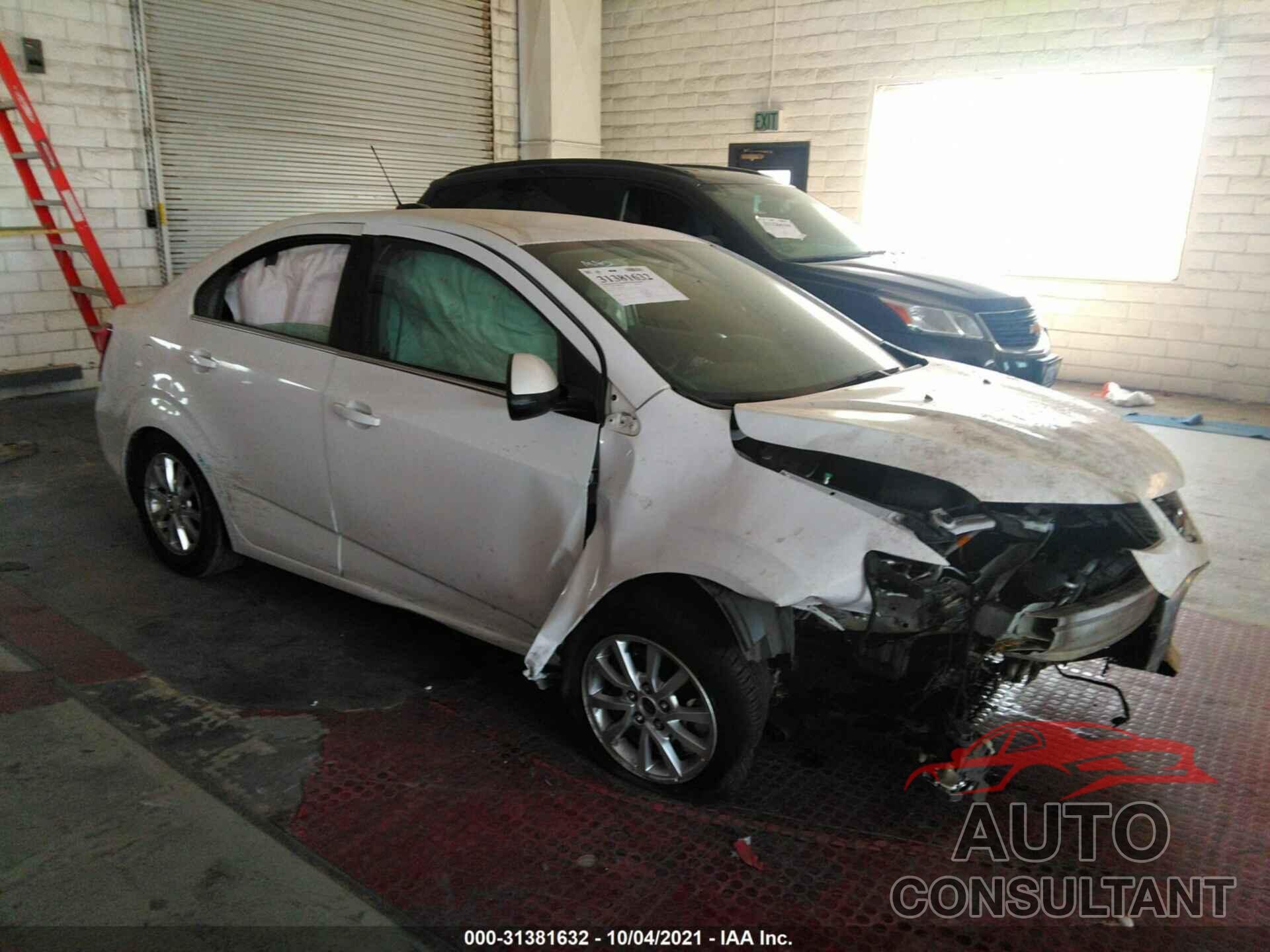 CHEVROLET SONIC 2017 - 1G1JD5SGXH4123088