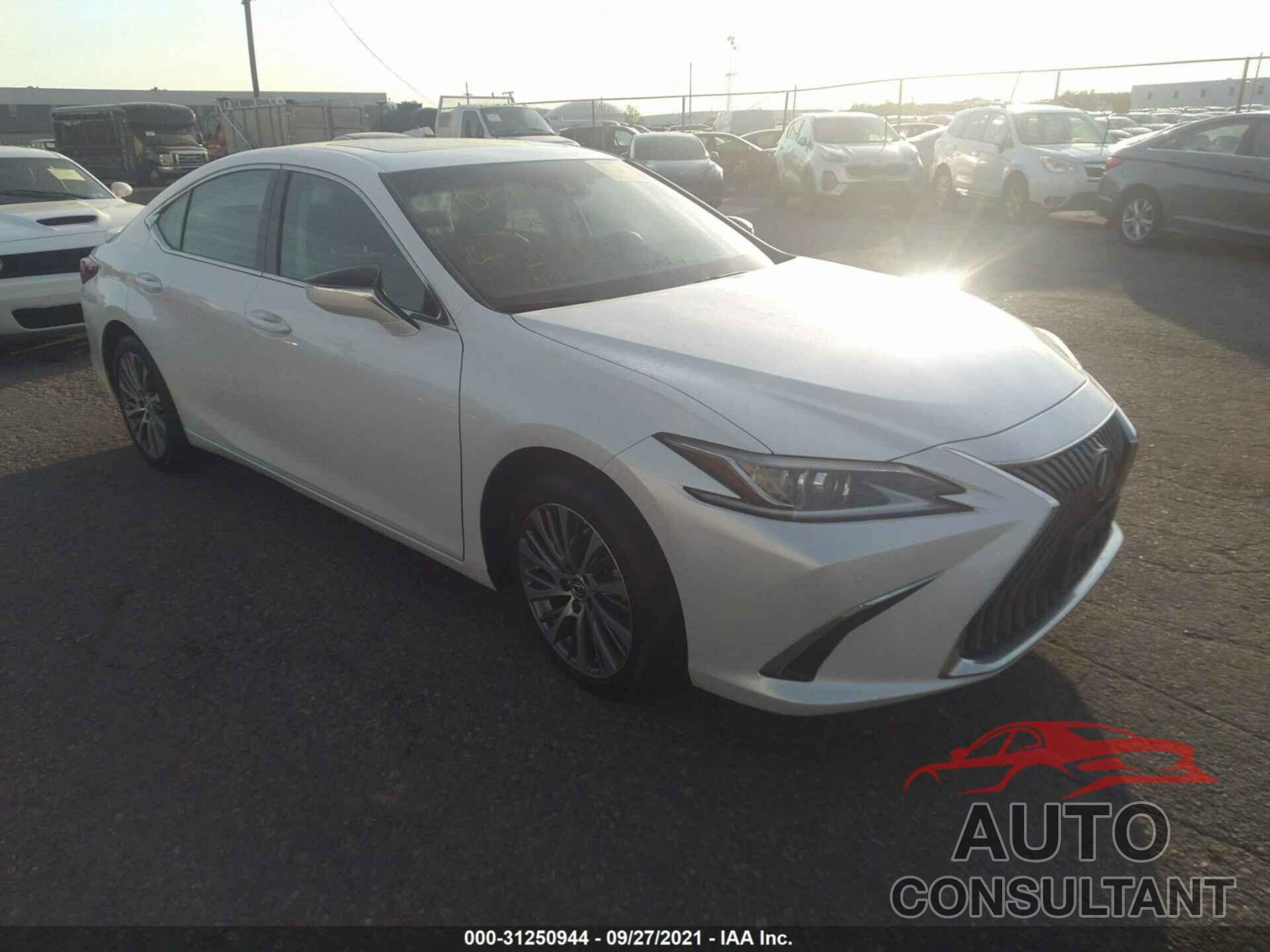 LEXUS ES 2021 - 58ADZ1B19MU083191