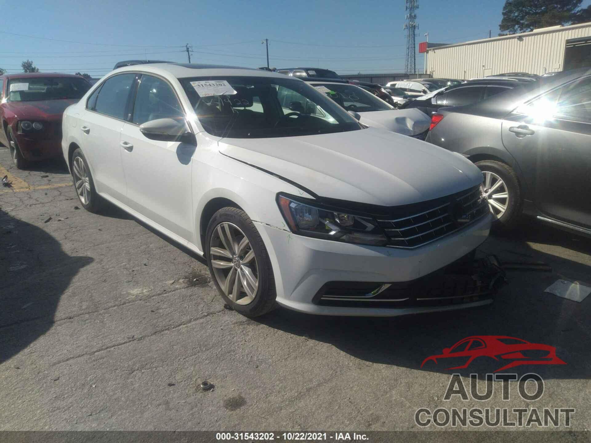 VOLKSWAGEN PASSAT 2019 - 1VWLA7A3XKC011422