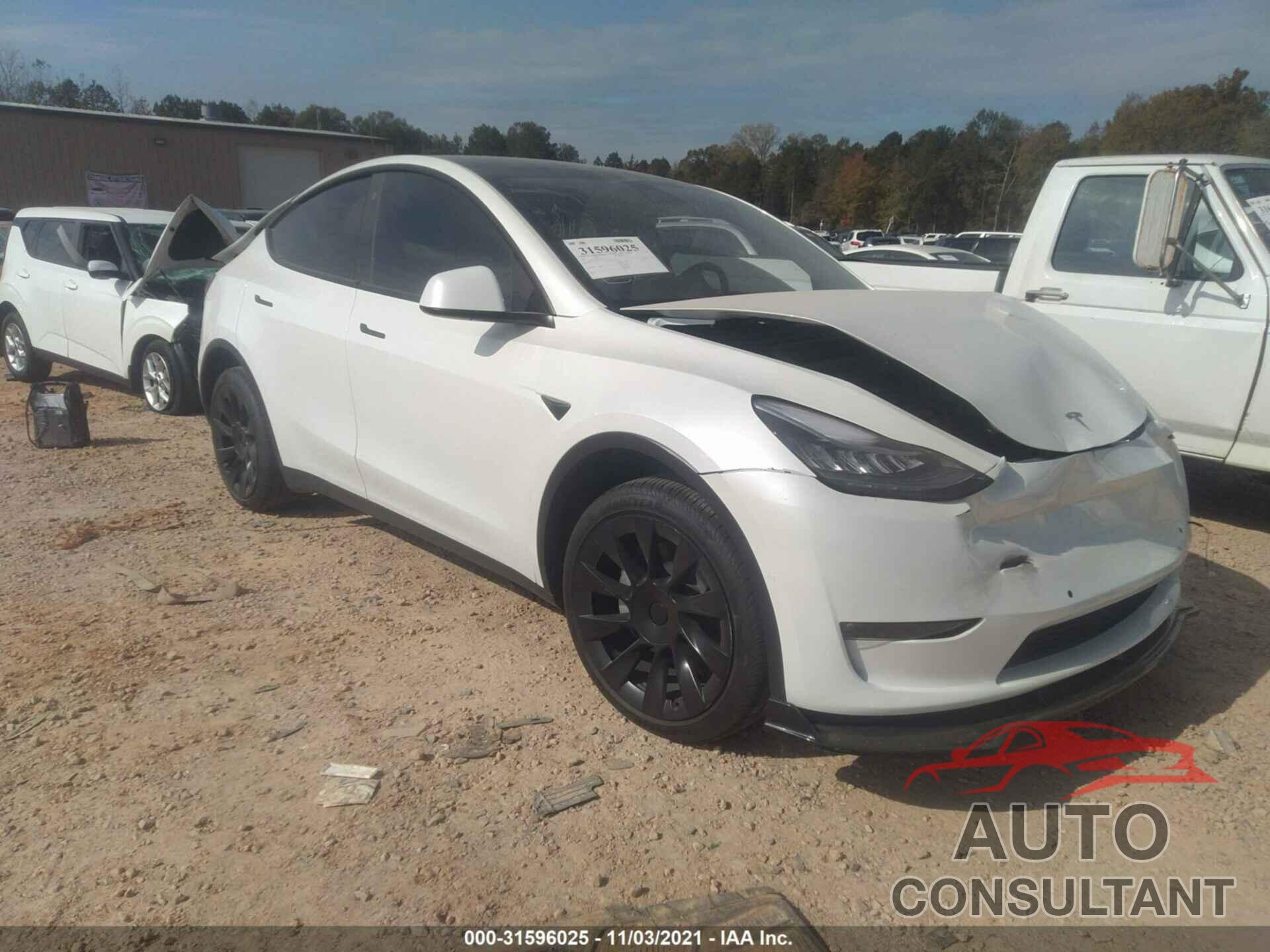 TESLA MODEL Y 2021 - 5YJYGDEE6MF187469