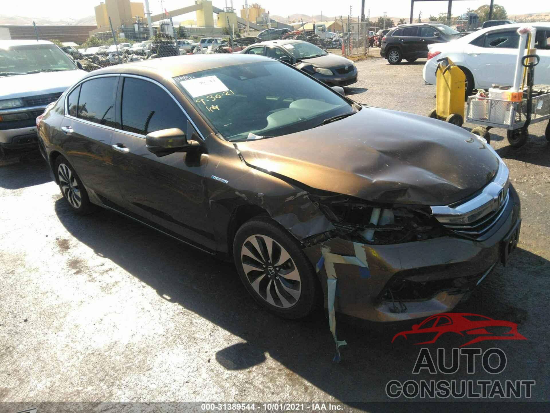 HONDA ACCORD HYBRID 2017 - JHMCR6F34HC000549