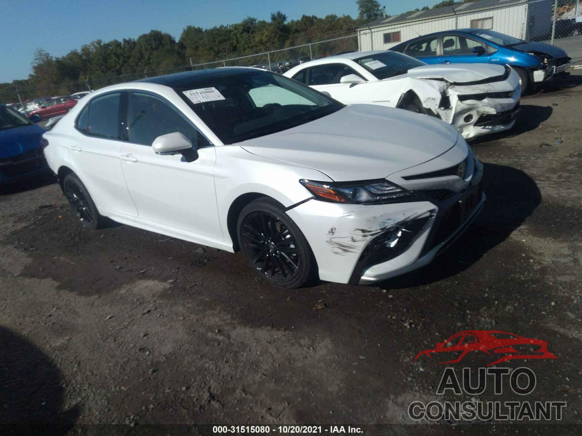 TOYOTA CAMRY 2021 - 4T1K61AK5MU610273