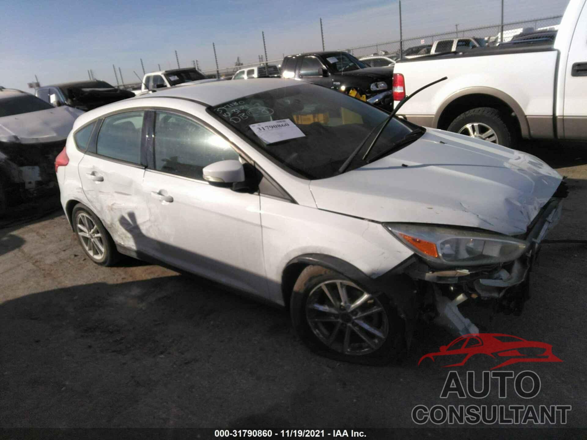 FORD FOCUS 2016 - 1FADP3K27GL320363