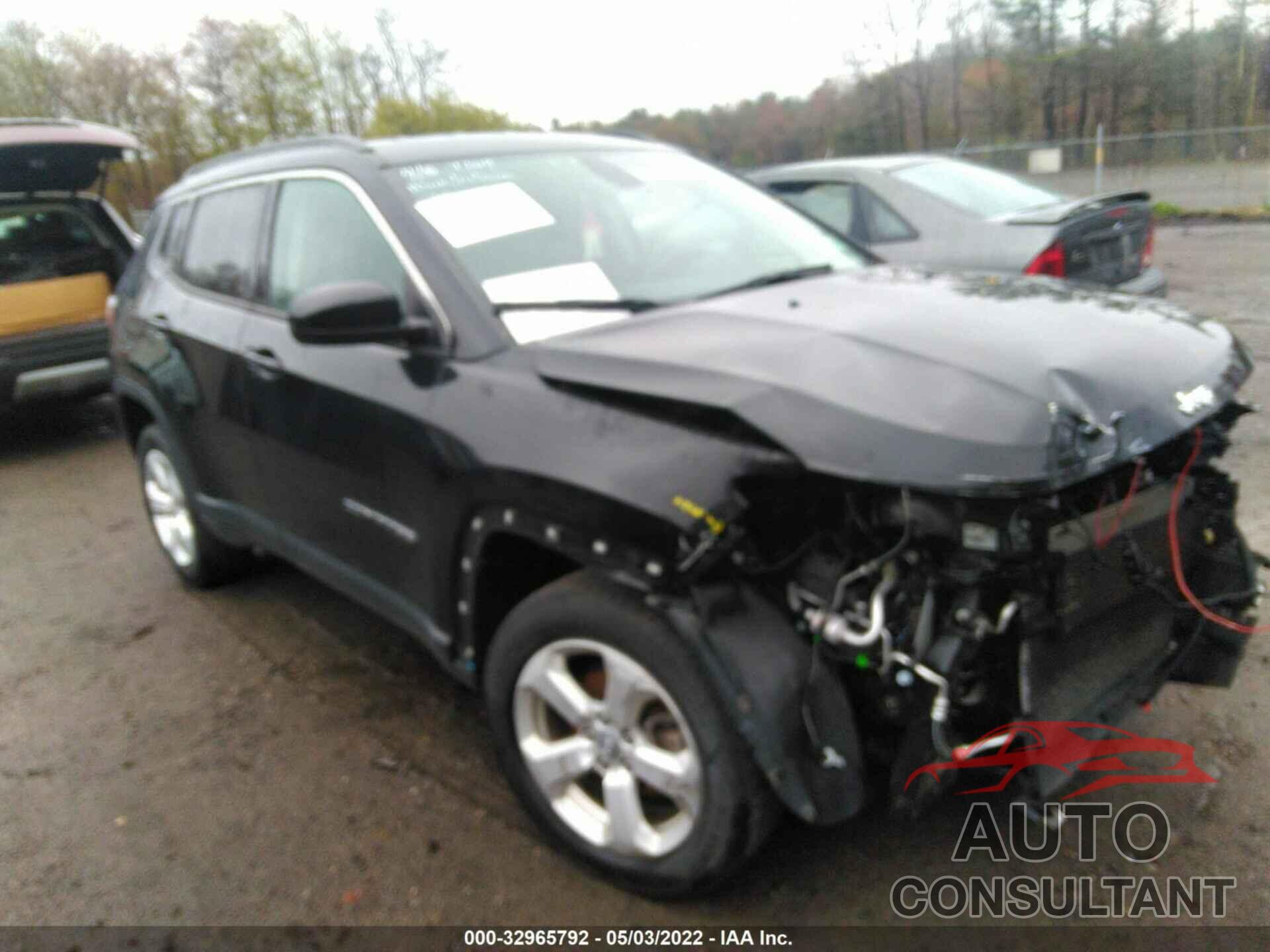 JEEP COMPASS 2018 - 3C4NJDBB7JT202220