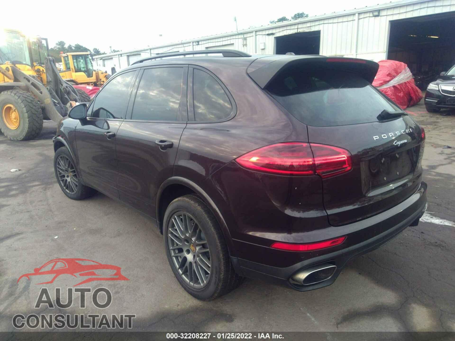 PORSCHE CAYENNE 2017 - WP1AA2A27HKA90873