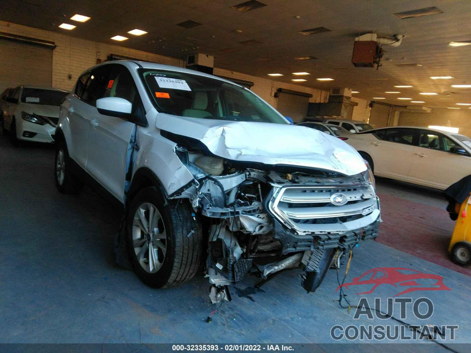 FORD ESCAPE 2019 - 1FMCU0GD5KUC05900