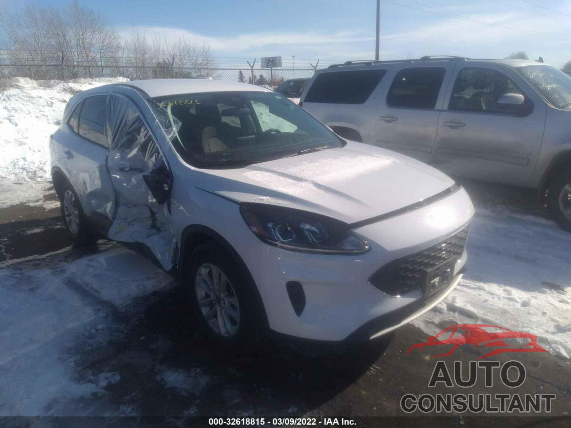 FORD ESCAPE 2021 - 1FMCU9G61MUA10451