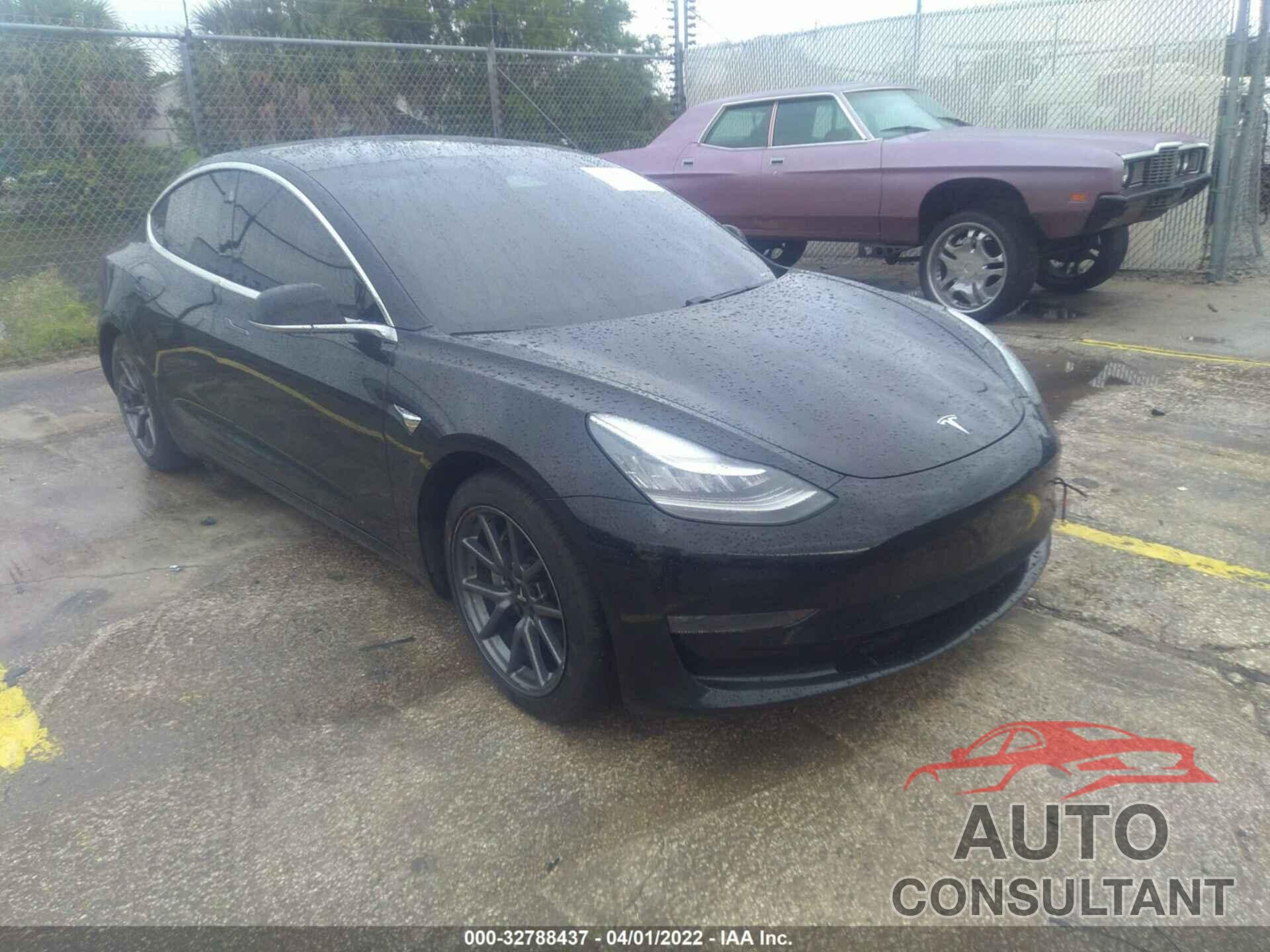 TESLA MODEL 3 2019 - 5YJ3E1EB2KF437257