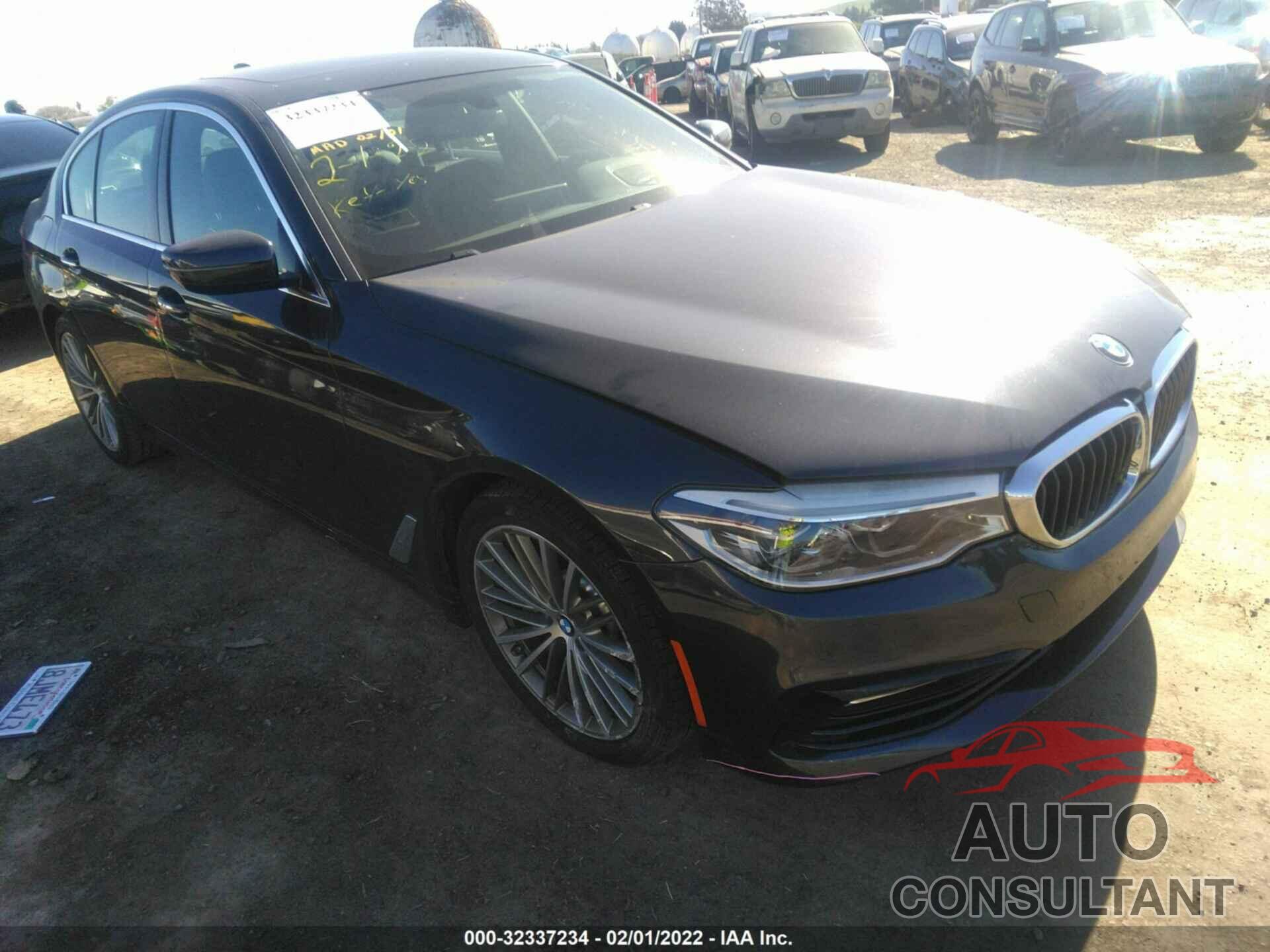 BMW 5 SERIES 2017 - WBAJA5C36HG894042