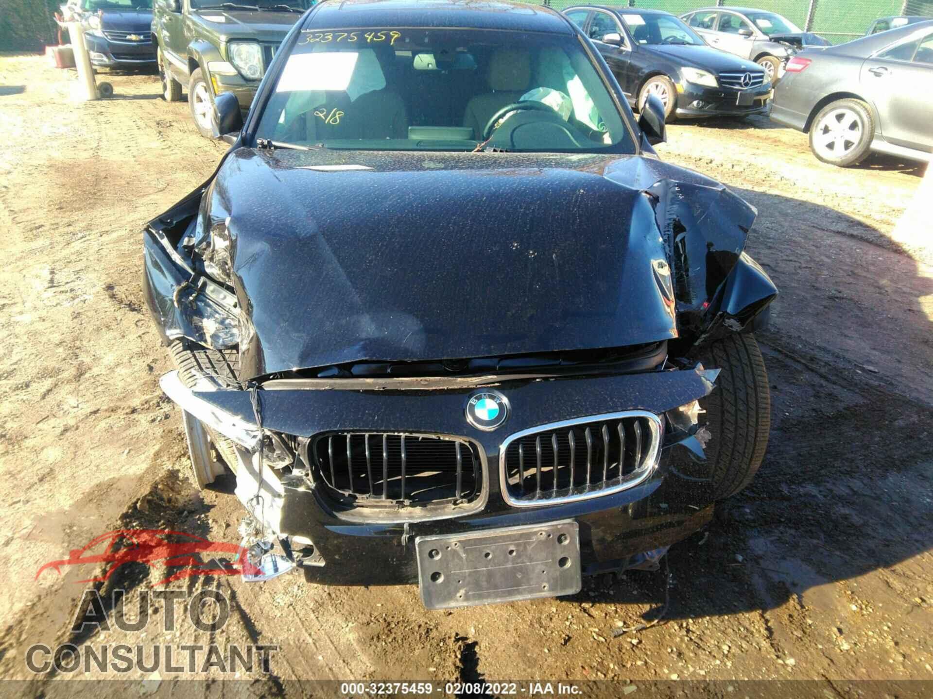 BMW 3 SERIES 2016 - WBA8E3G52GNU00997