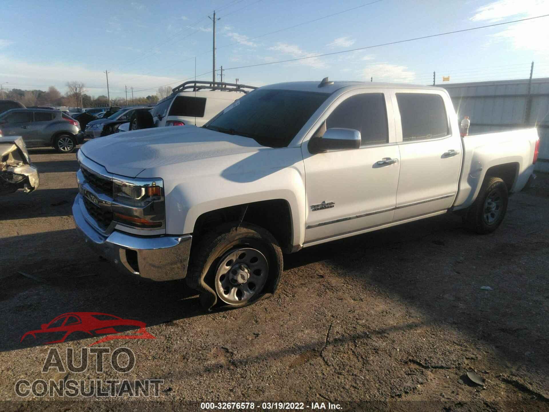 CHEVROLET SILVERADO 1500 2018 - 3GCPCSEC1JG109441