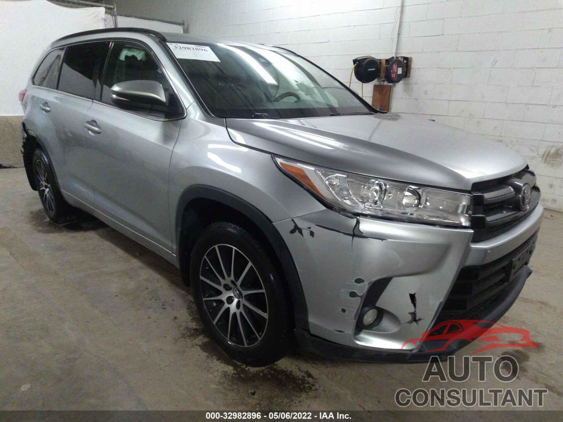 TOYOTA HIGHLANDER 2017 - 5TDJZRFH9HS386521
