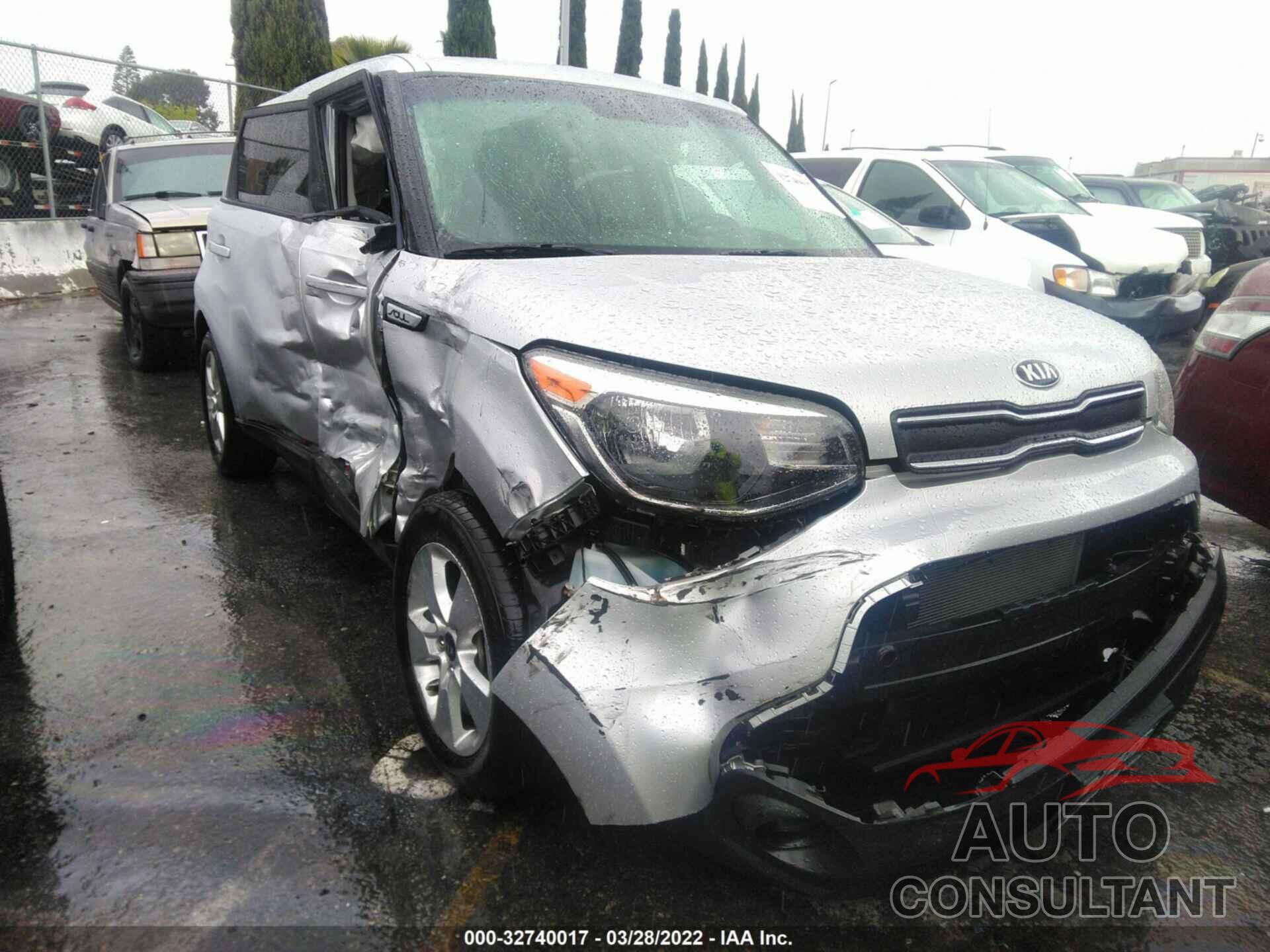 KIA SOUL 2018 - KNDJN2A28J7615437