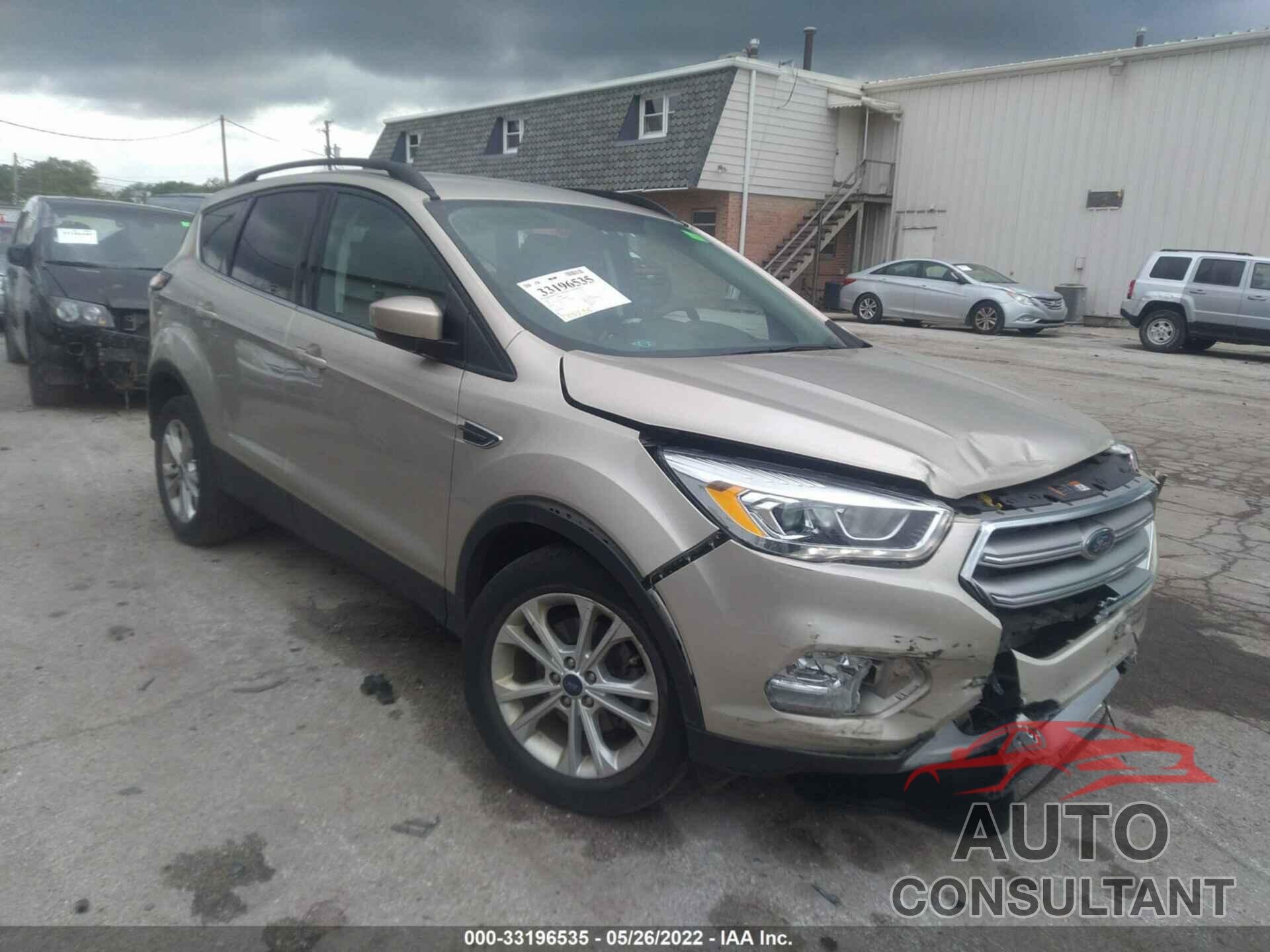 FORD ESCAPE 2017 - 1FMCU0GD5HUB86841