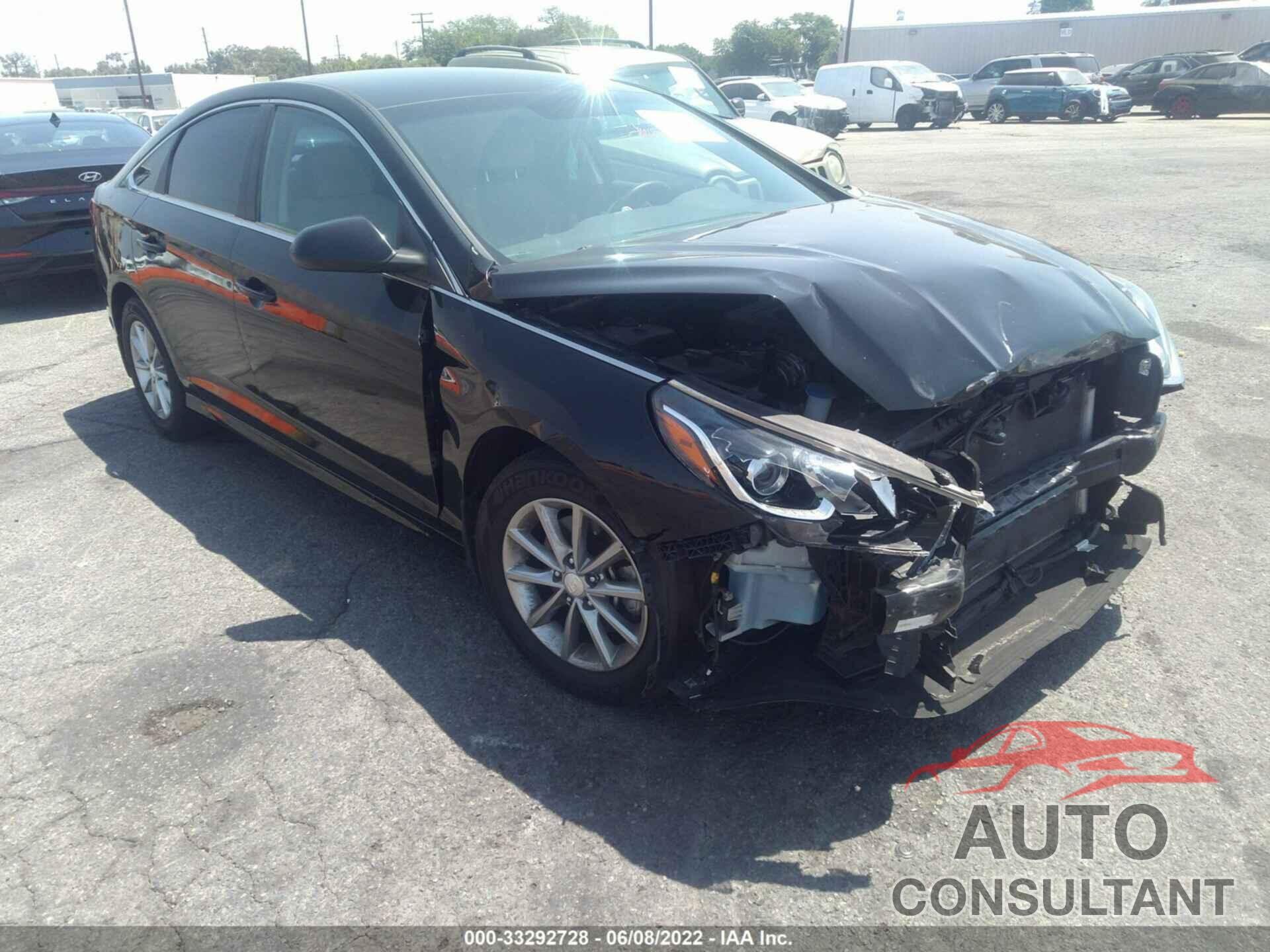HYUNDAI SONATA 2019 - 5NPE24AF7KH735820