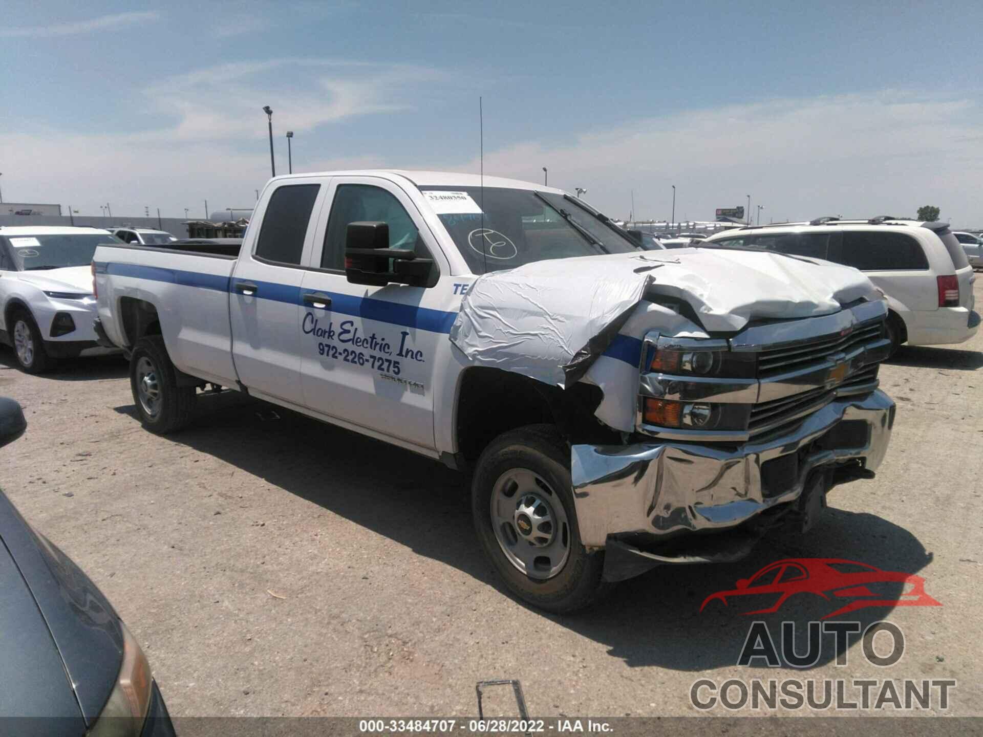 CHEVROLET SILVERADO 2500HD 2018 - 1GC2CUEG9JZ153969