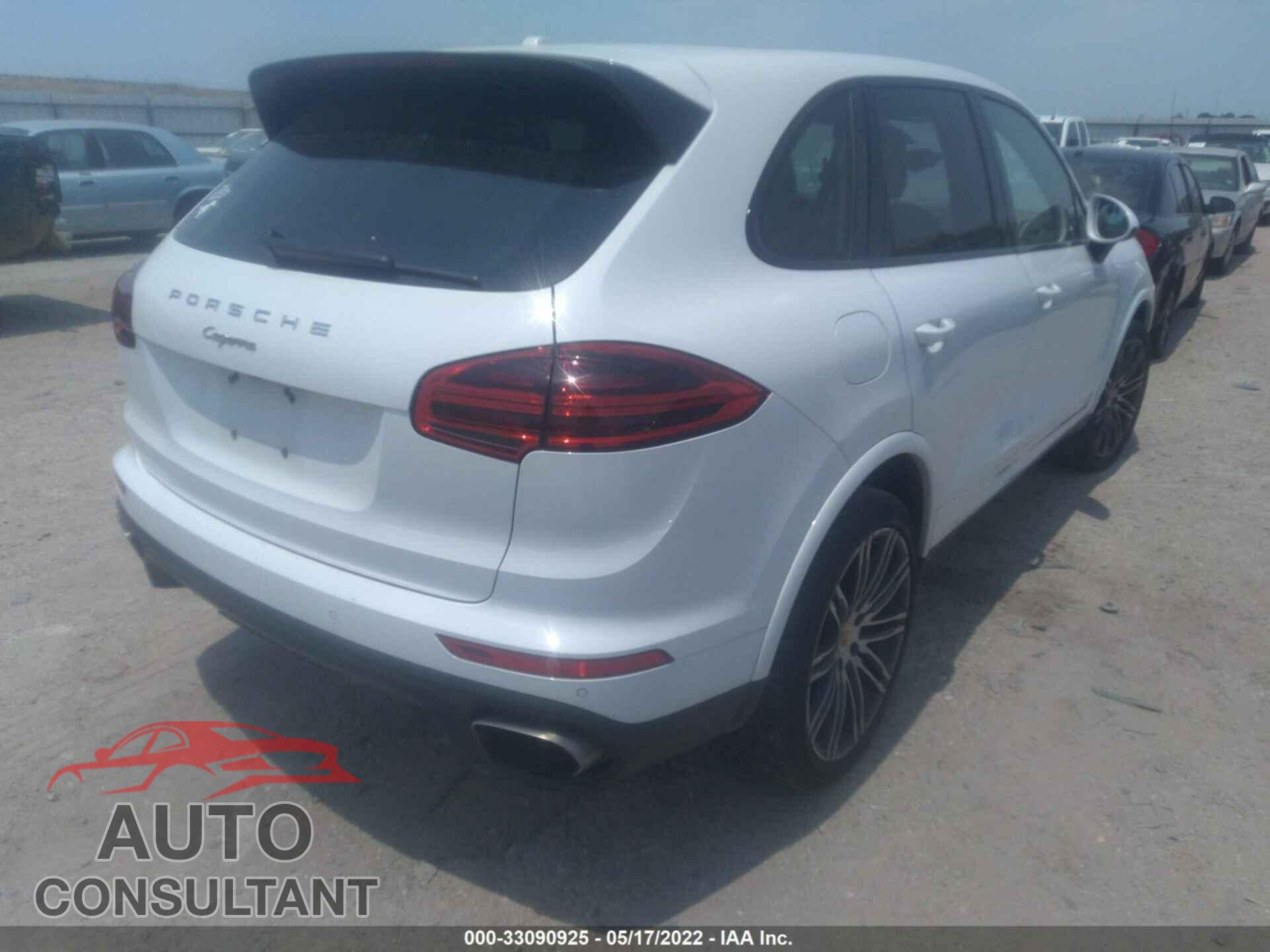 PORSCHE CAYENNE 2017 - WP1AA2A2XHKA81858