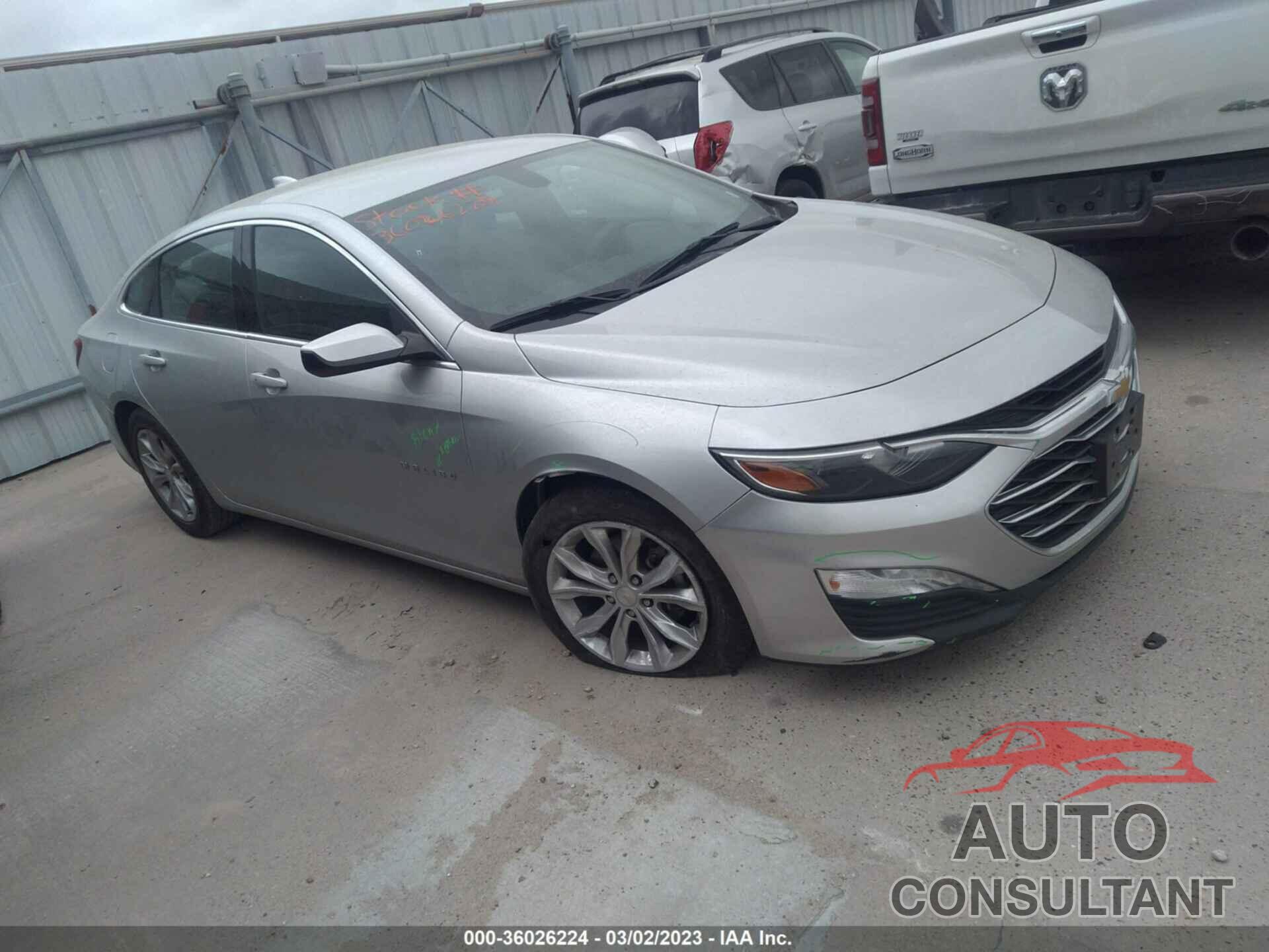 CHEVROLET MALIBU 2021 - 1G1ZD5ST1MF006434