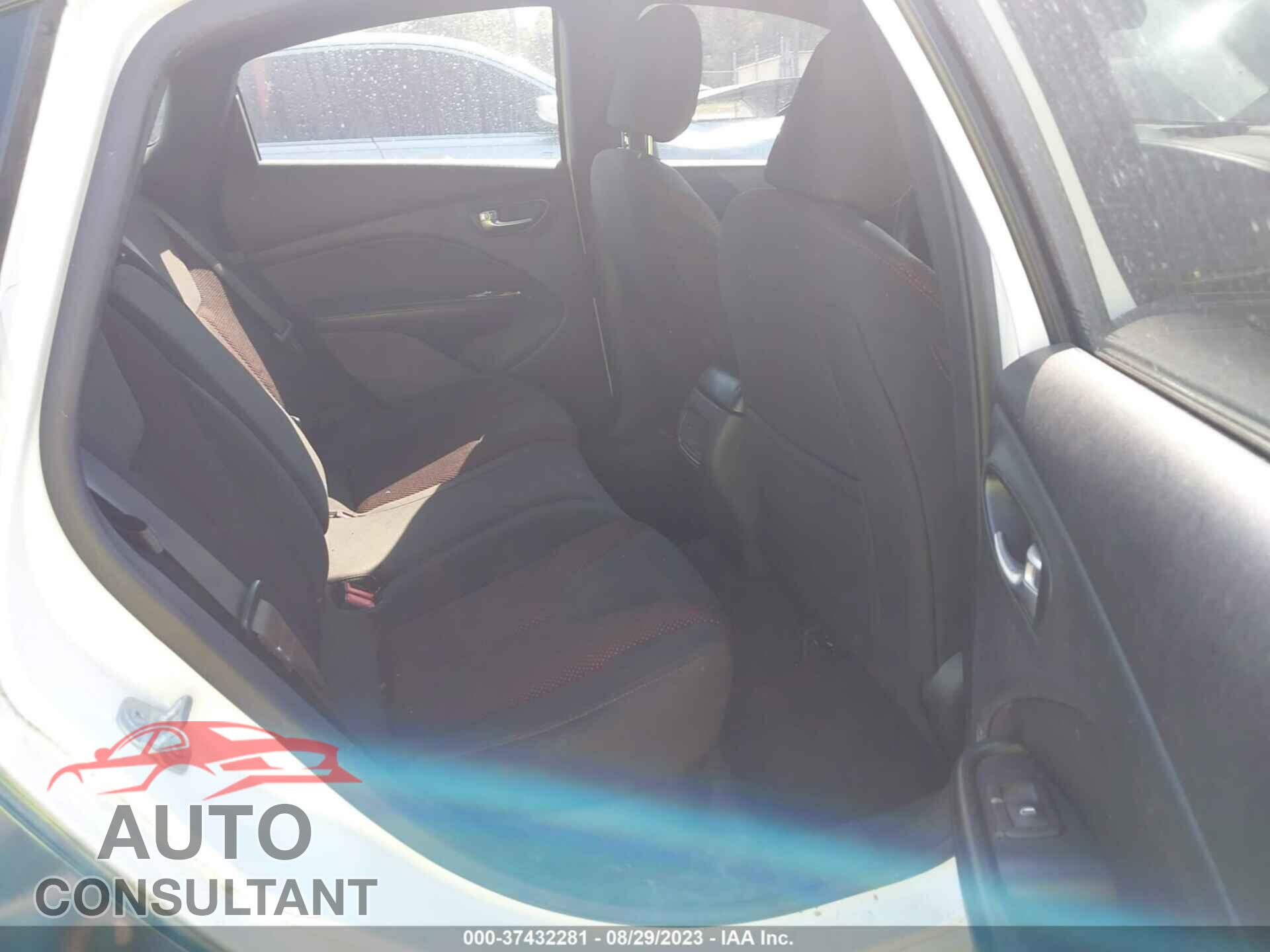 DODGE DART 2015 - 1C3CDFBB3FD266542
