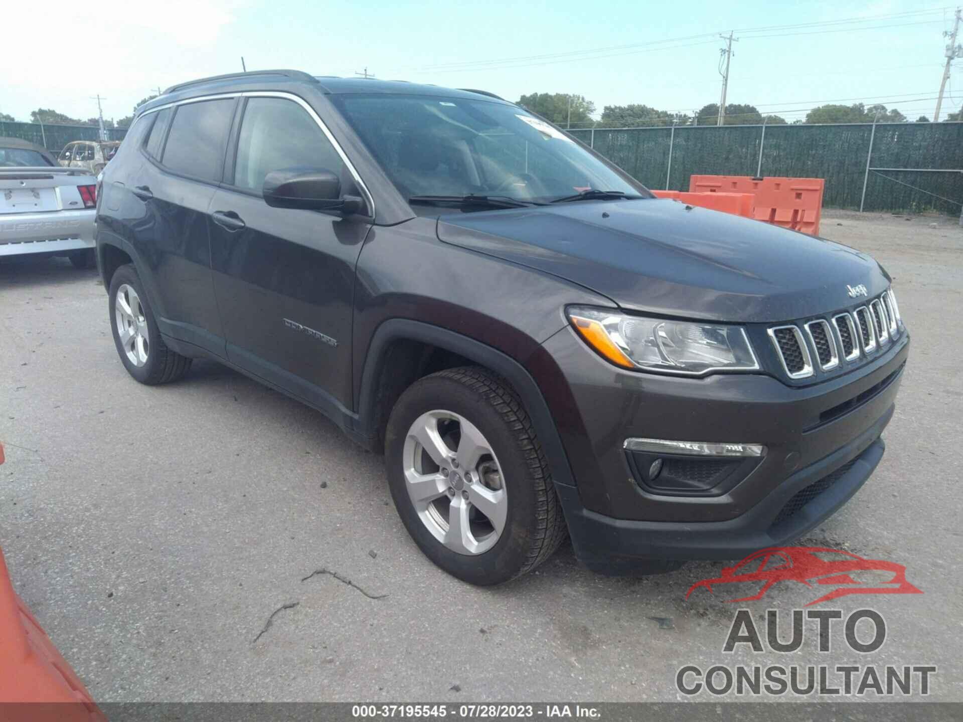 JEEP COMPASS 2019 - 3C4NJDBB4KT596860