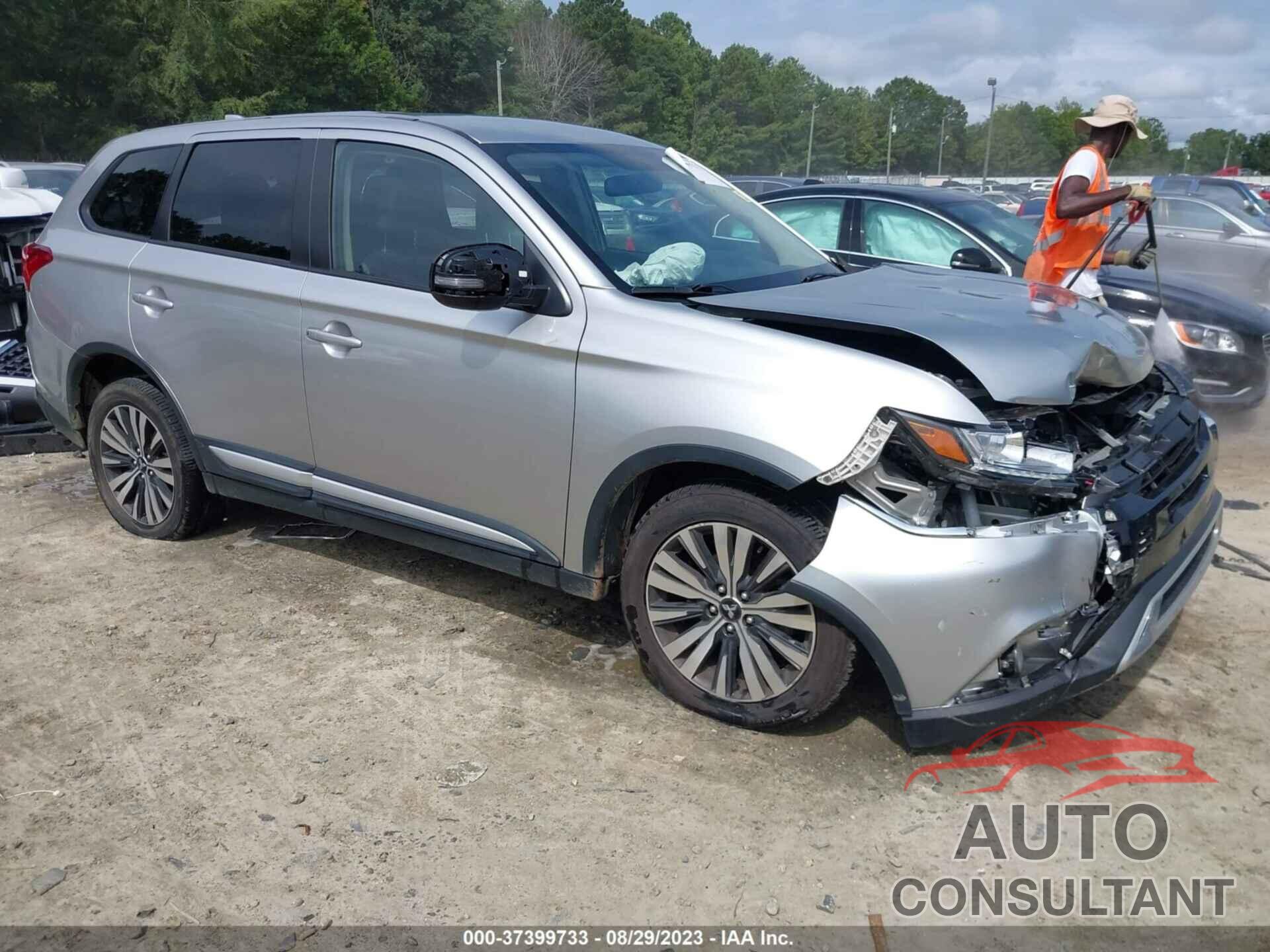 MITSUBISHI OUTLANDER 2019 - JA4AZ3A3XKZ045055