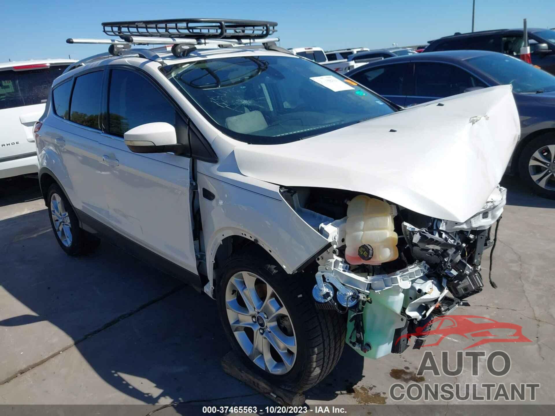 FORD ESCAPE 2015 - 1FMCU9J94FUB87288