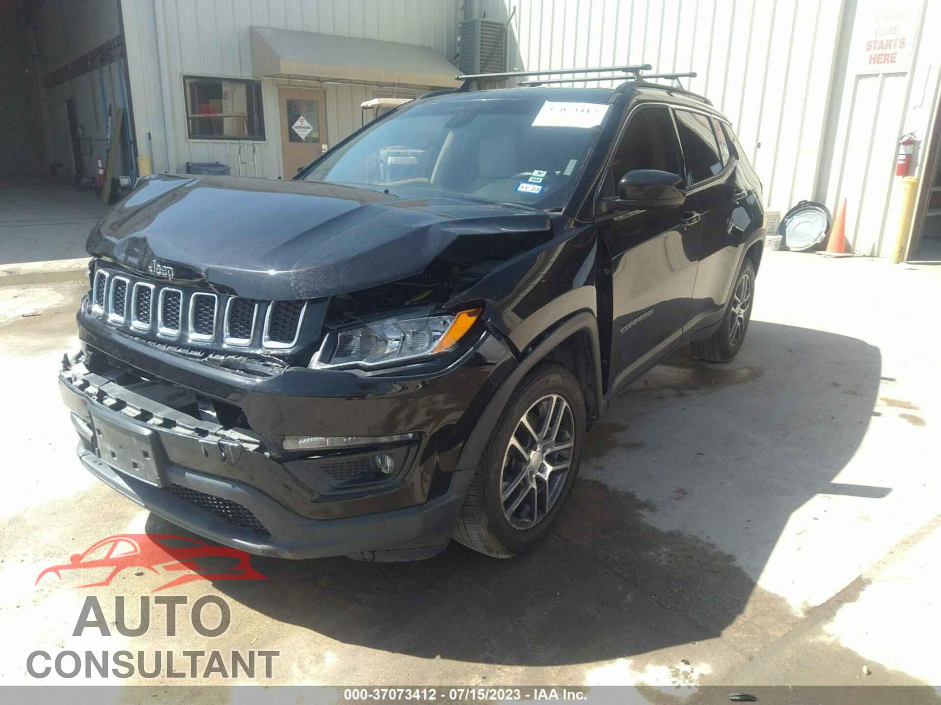 JEEP COMPASS 2018 - 3C4NJCBB8JT494292