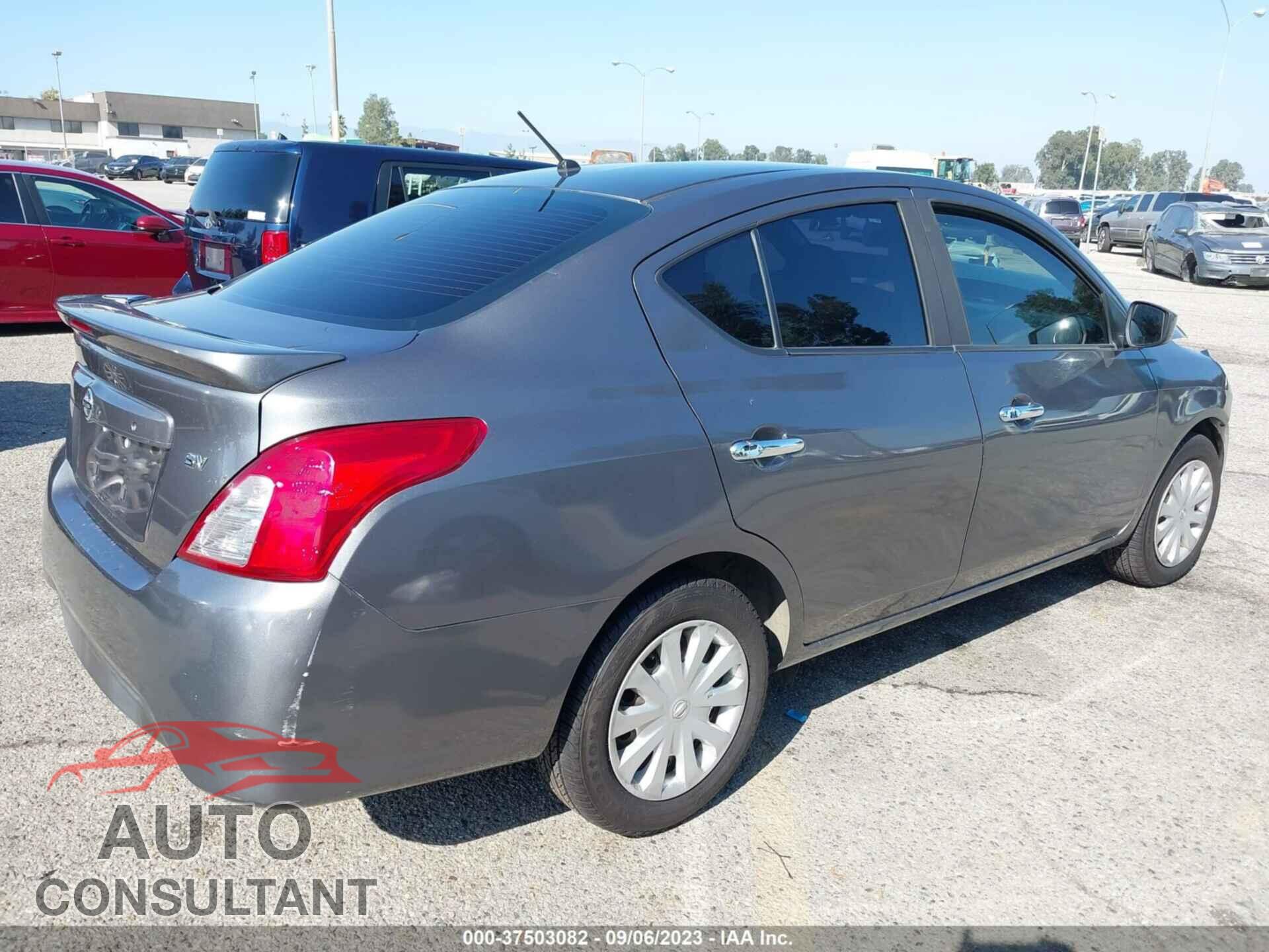 NISSAN VERSA 2017 - 3N1CN7AP1HL845590