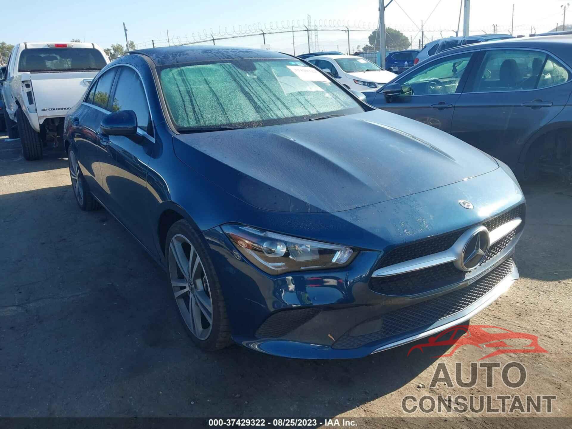 MERCEDES-BENZ CLA 250 2020 - W1K5J4GB7LN088771