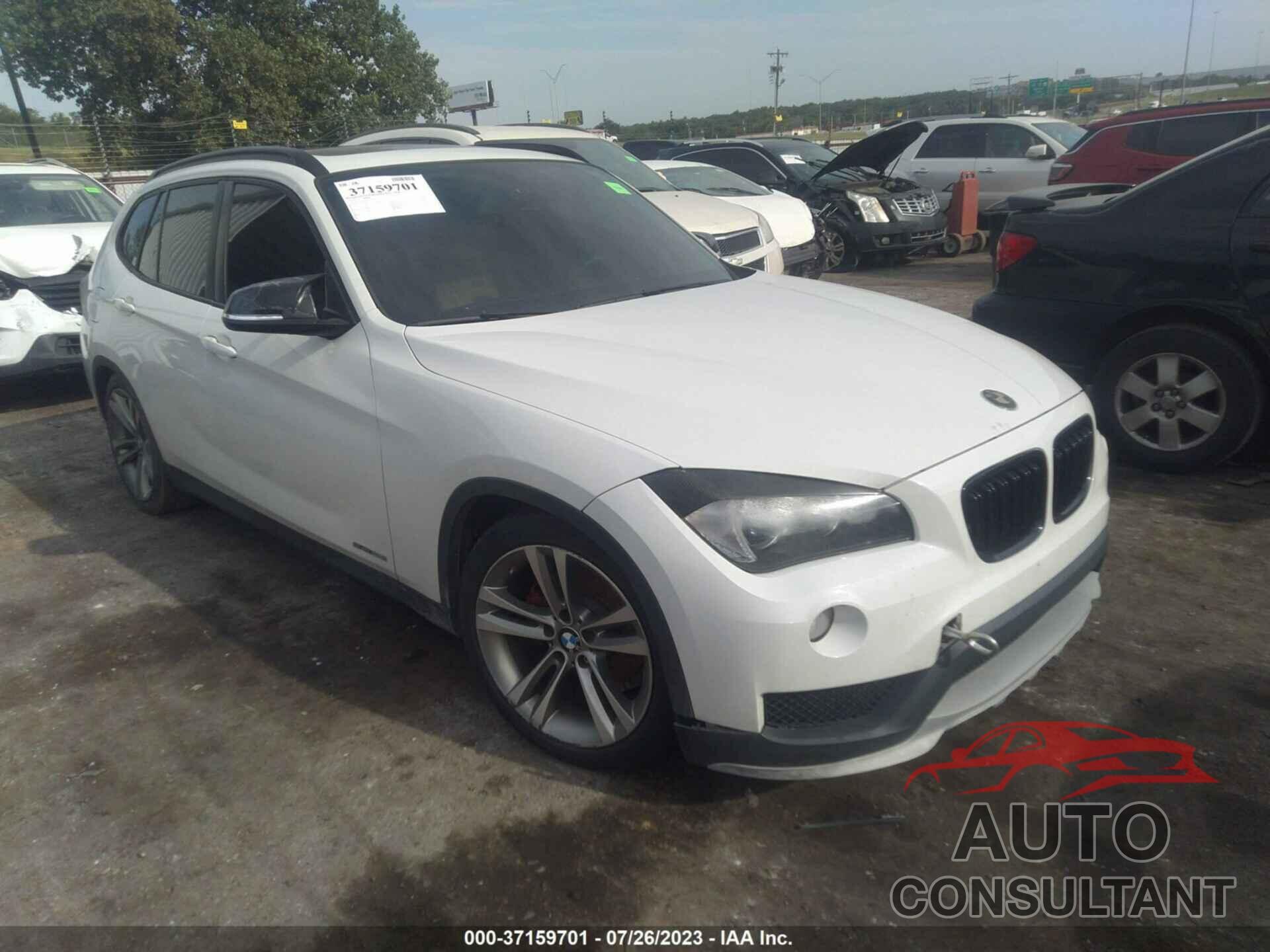 BMW X1 2015 - WBAVM1C53FV317724
