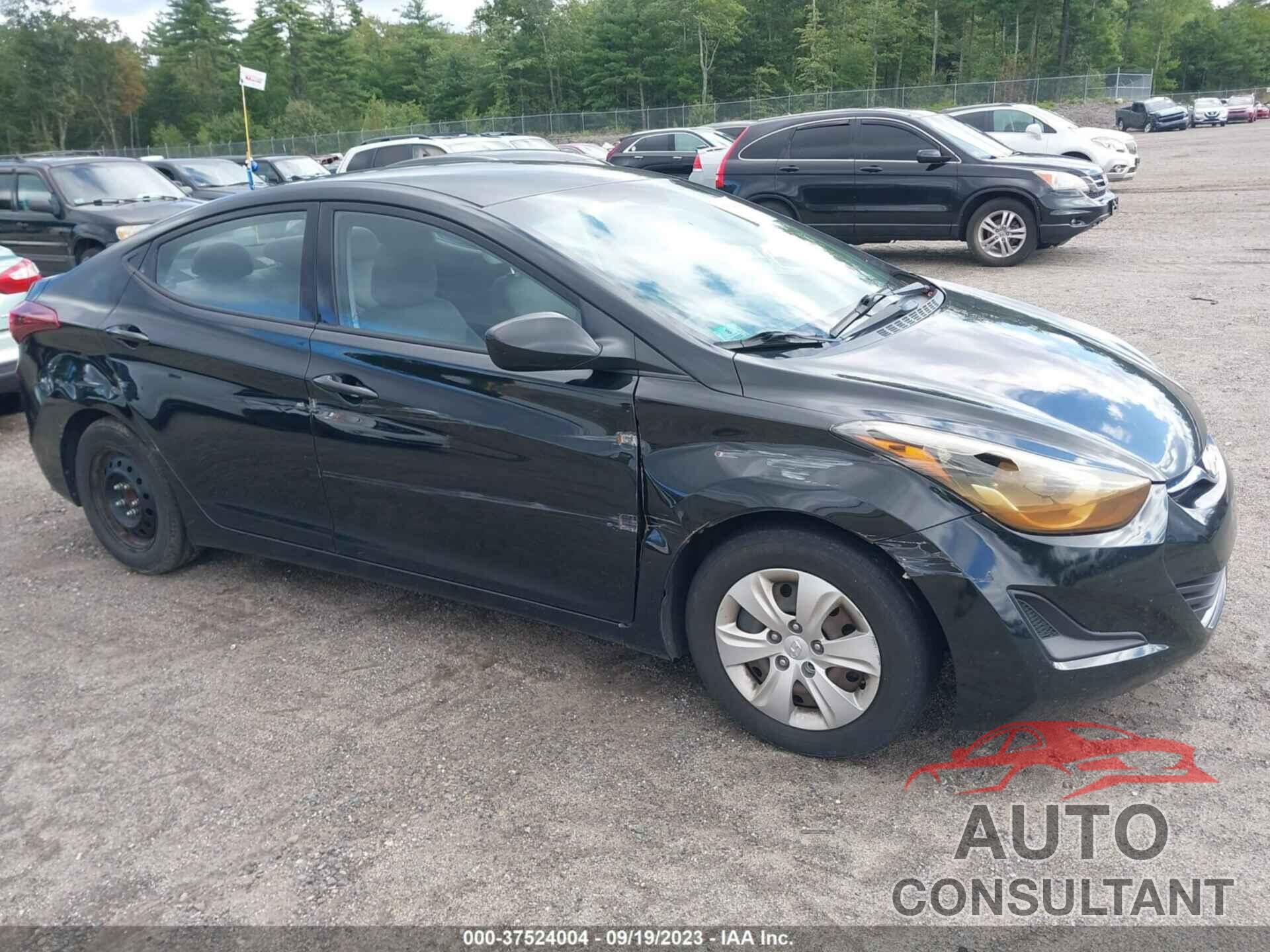 HYUNDAI ELANTRA 2016 - 5NPDH4AE4GH749747