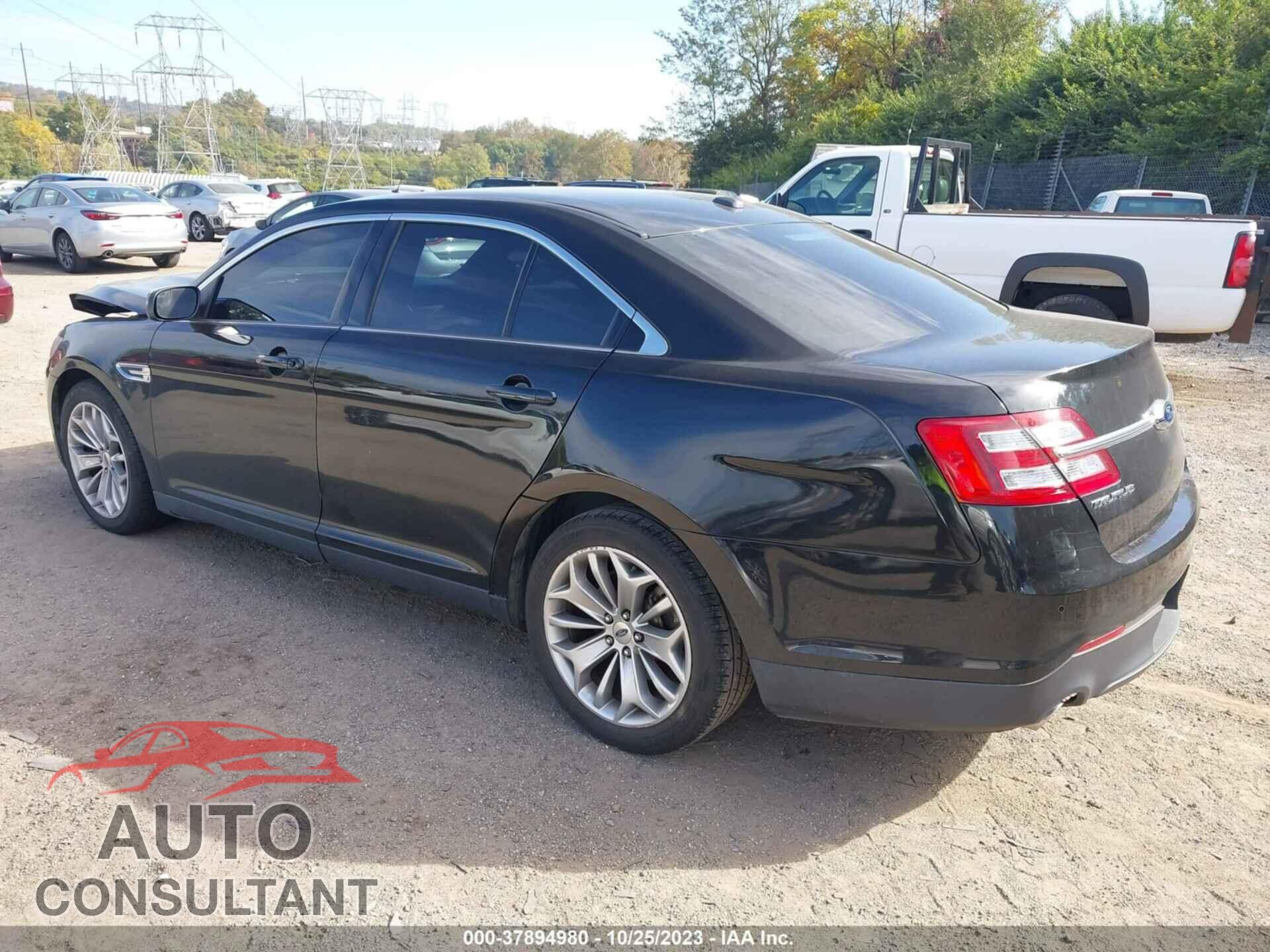 FORD TAURUS 2016 - 1FAHP2F82GG110742