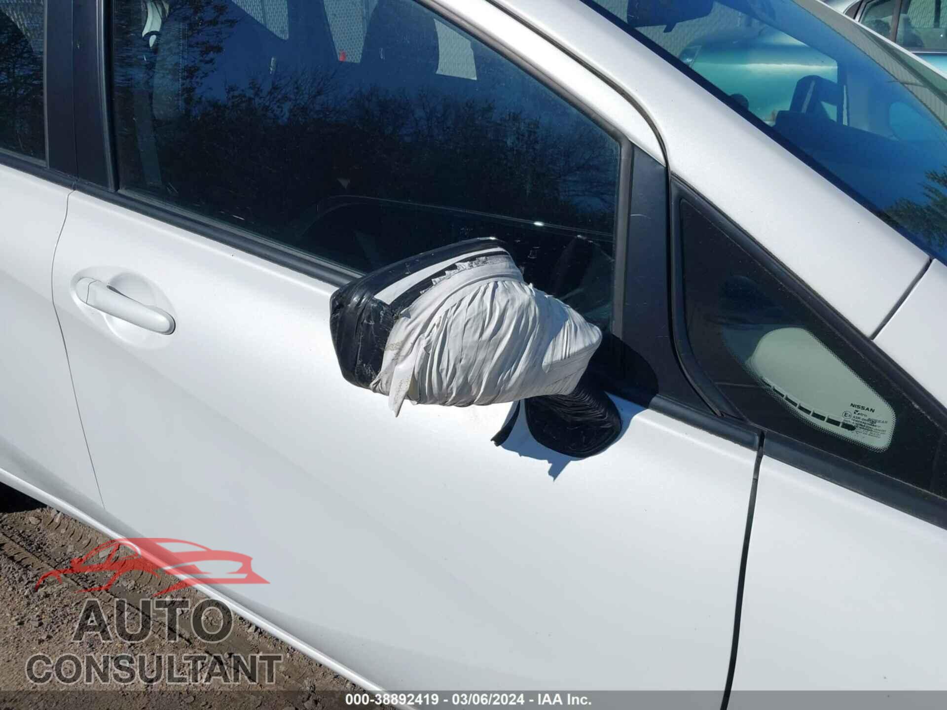 NISSAN VERSA NOTE 2017 - 3N1CE2CP1HL375545