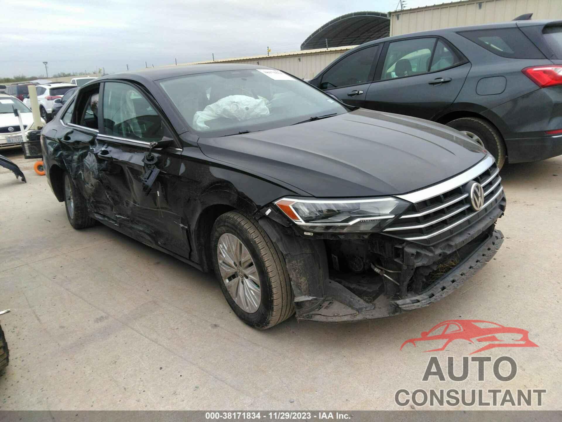 VOLKSWAGEN JETTA 2019 - 3VWN57BU1KM117972