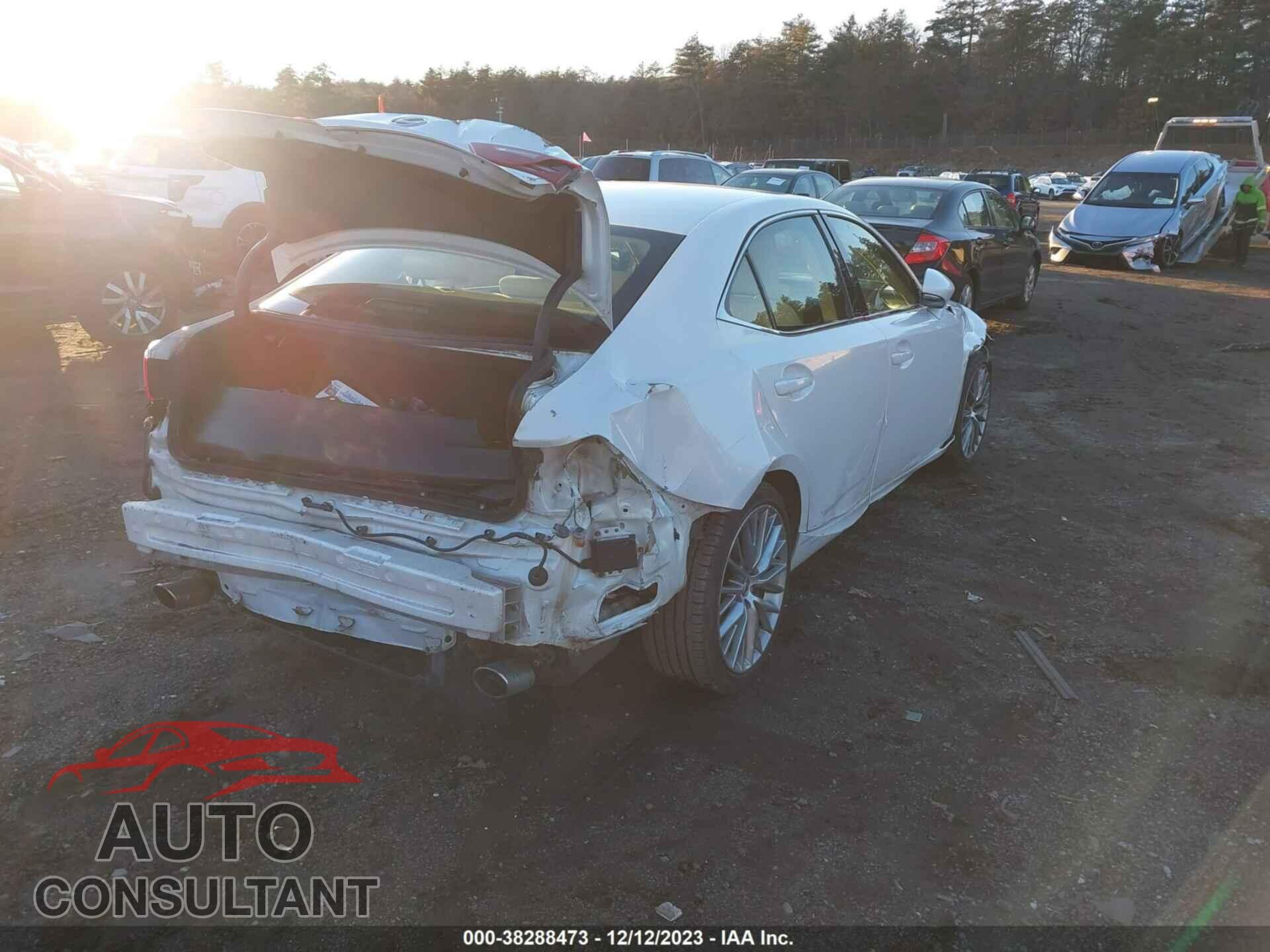LEXUS IS 250 2015 - JTHCF1D29F5019508