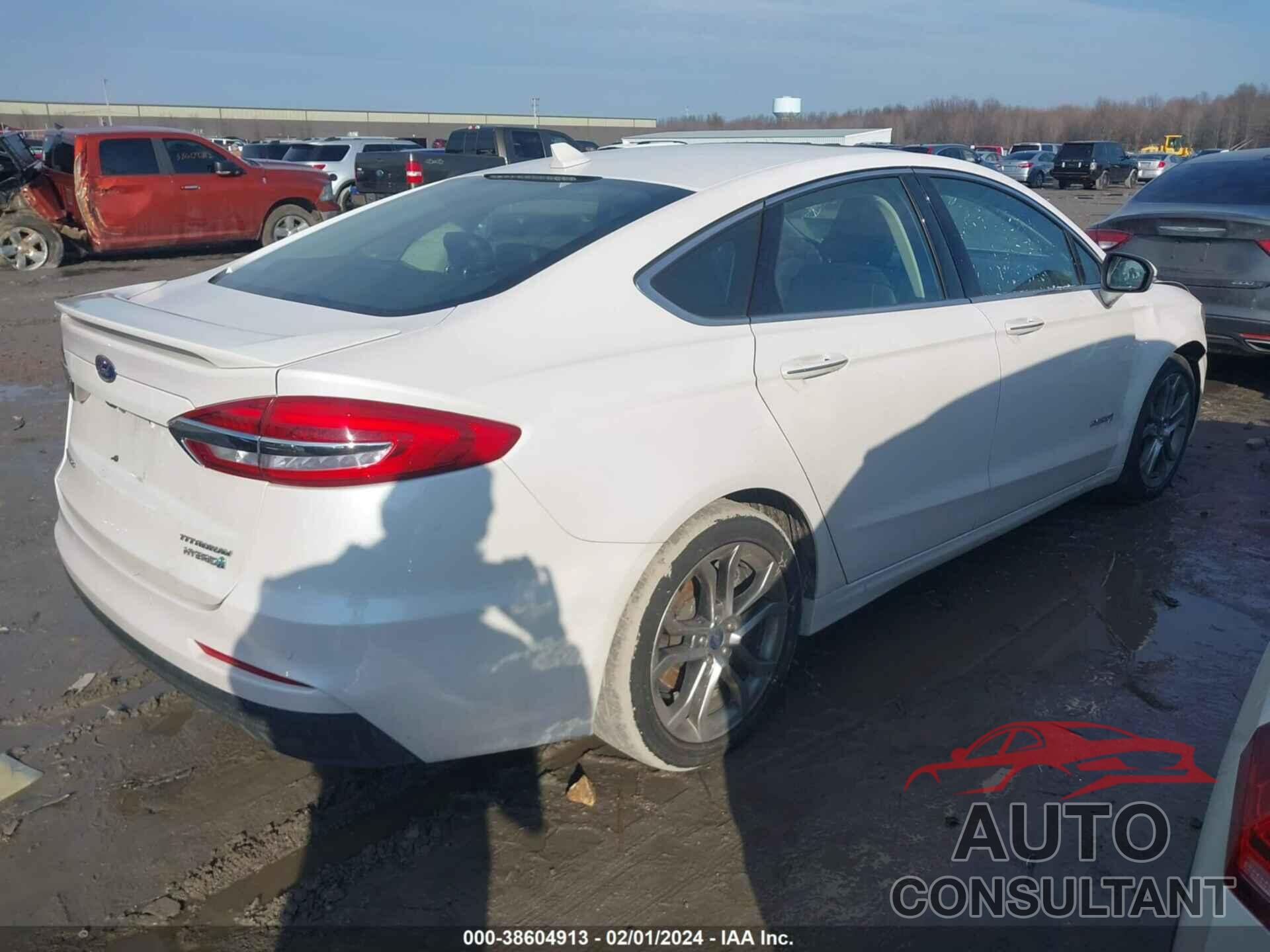 FORD FUSION HYBRID 2019 - 3FA6P0RU6KR244126