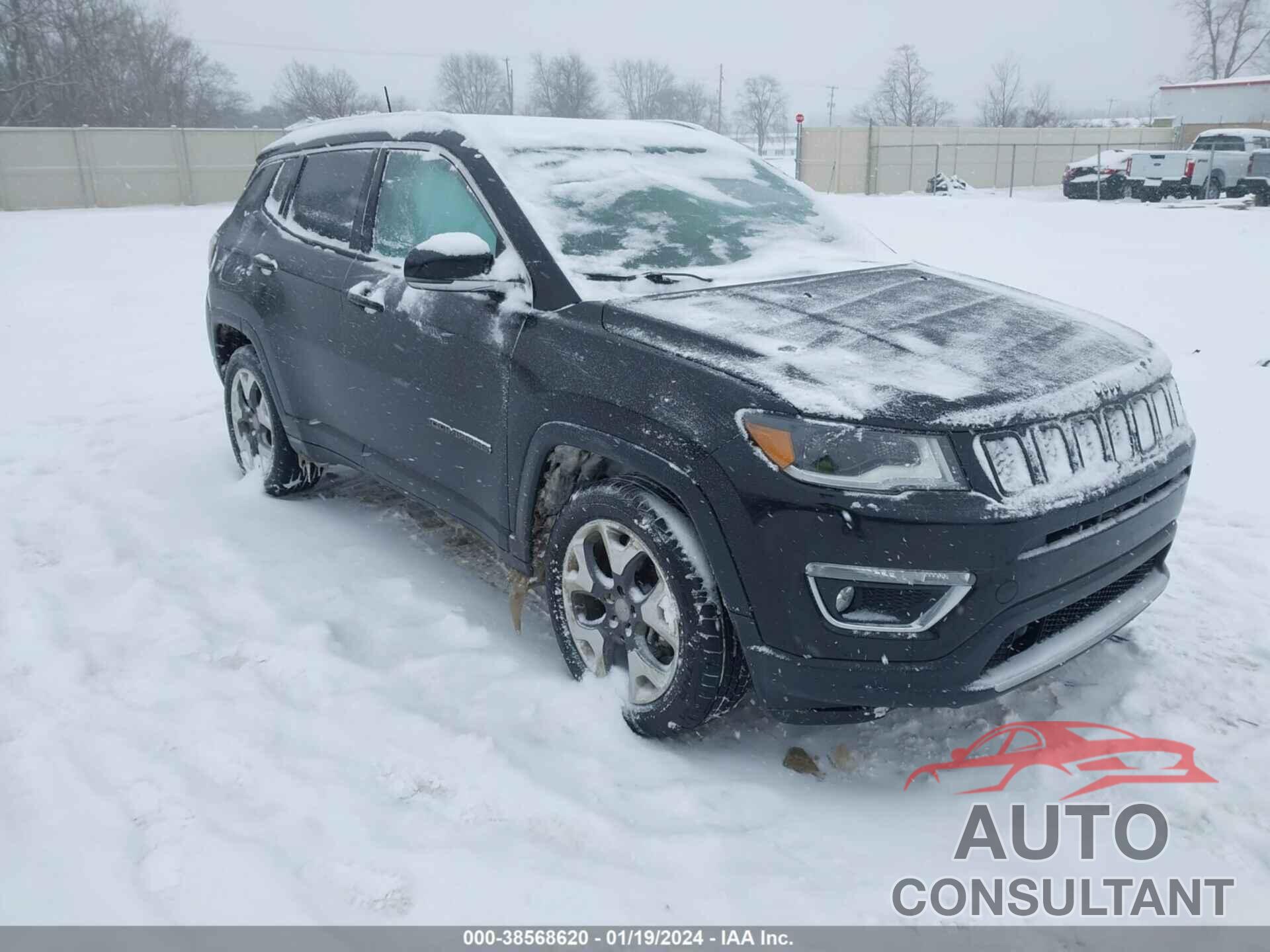 JEEP COMPASS 2018 - 3C4NJDCB8JT341125