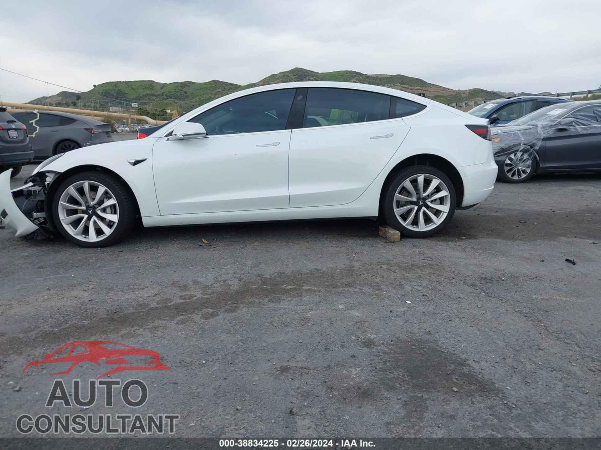 TESLA MODEL 3 2018 - 5YJ3E1EA3JF047516